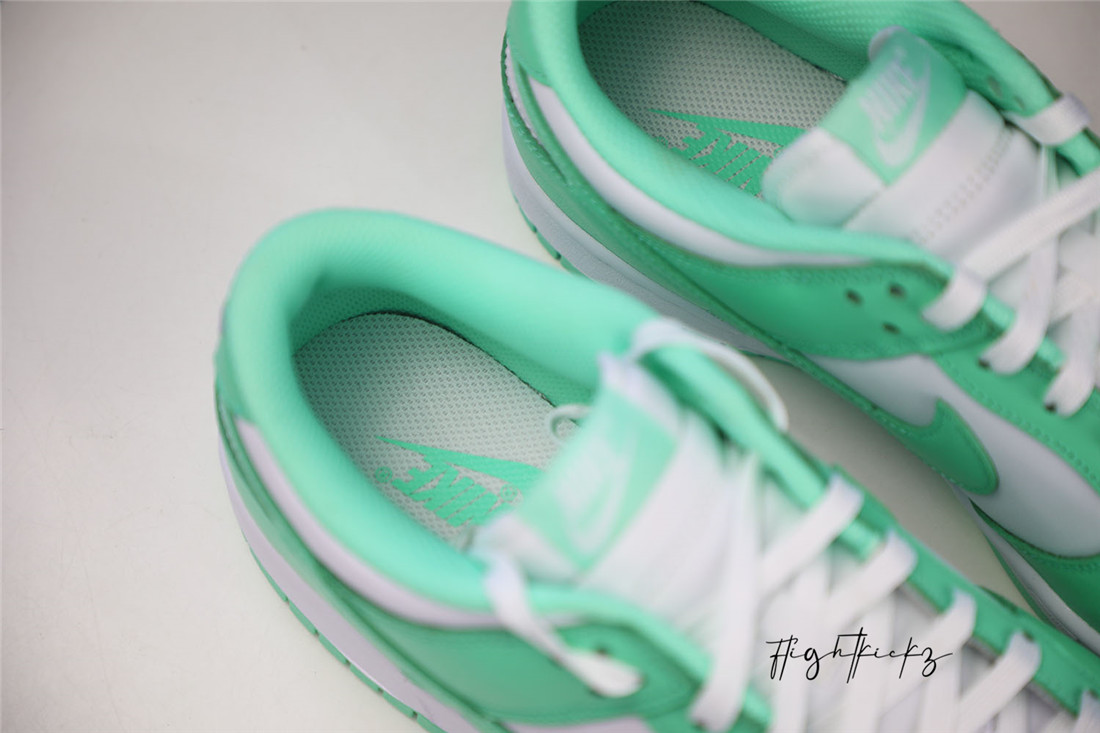 Nike Dunk Low Green Glow 2021