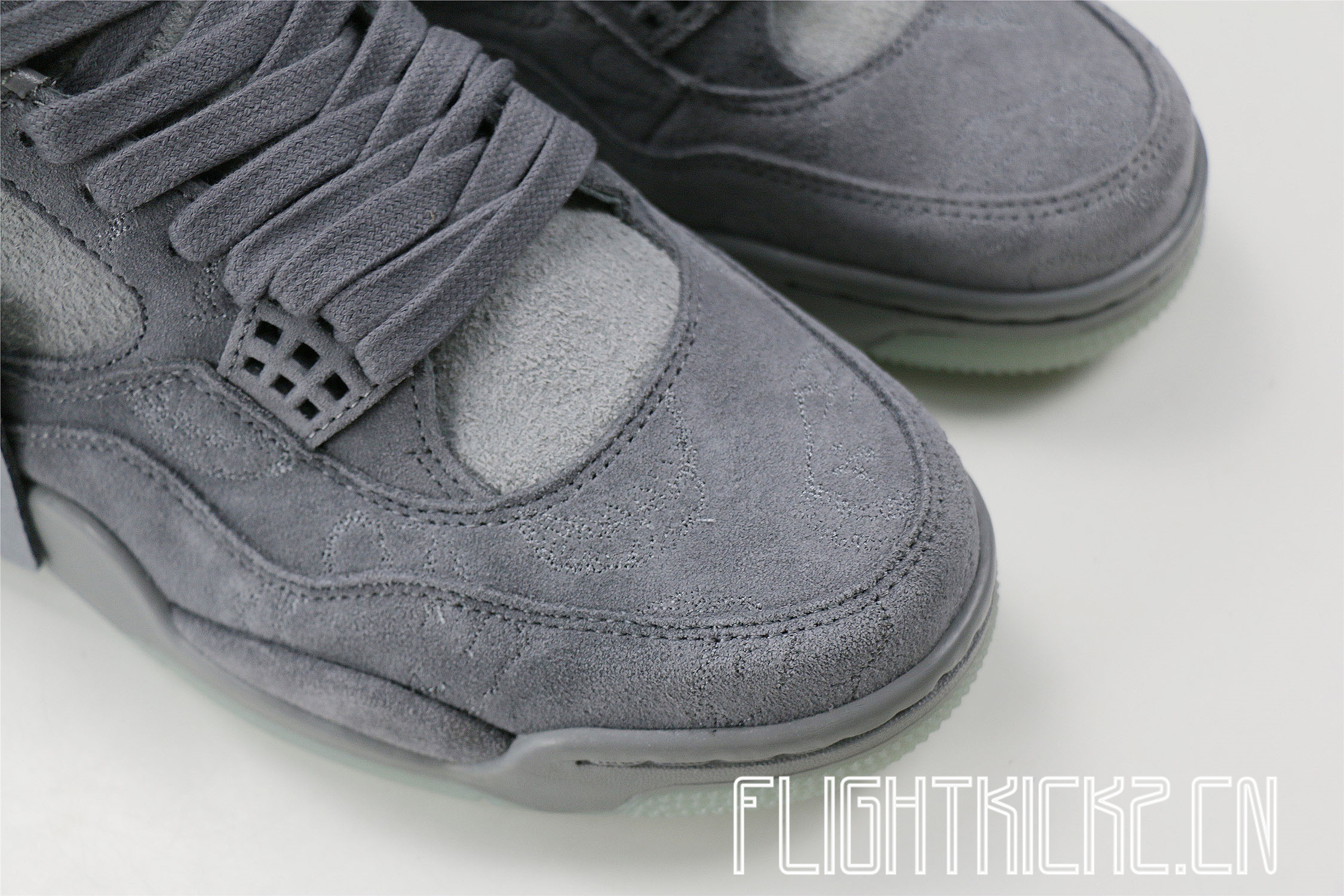 Kaws X Air Jordan 4 Retro Grey 2017 (LN5 A1 Batch)