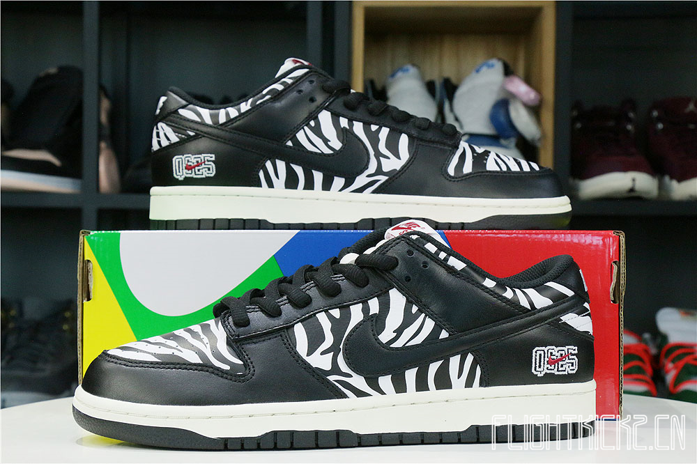 Nike SB Dunk Low Quartersnacks Zebra