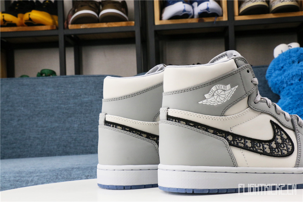 Dlor x Air Jordan 1 2020 （Correct box） (LN5 A1 Batch)