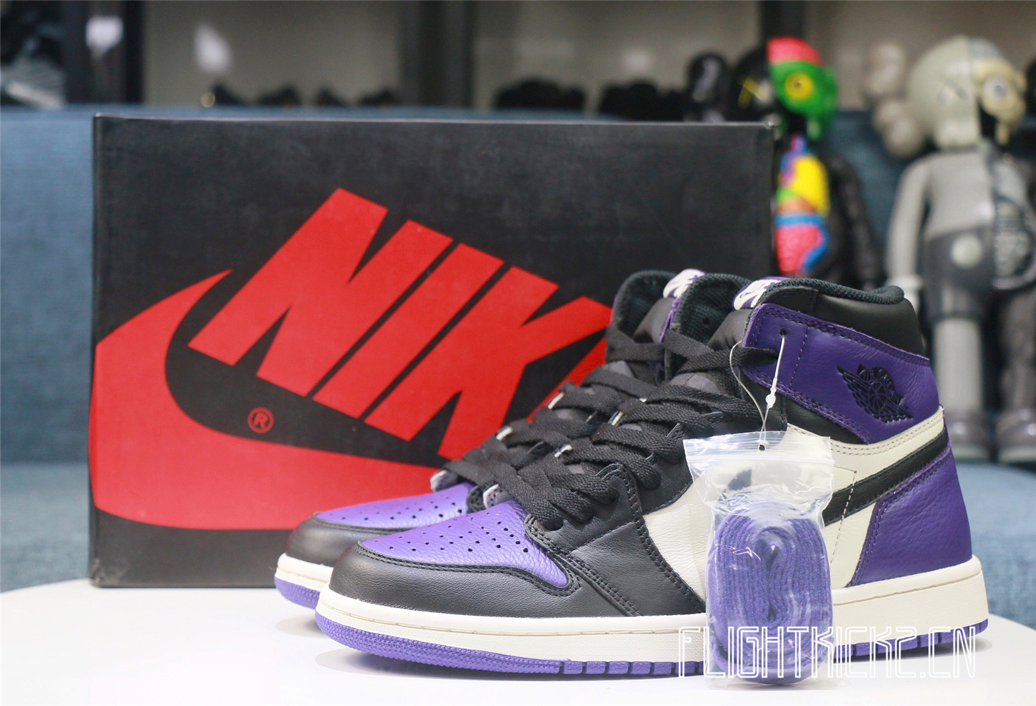 Air Jordan 1 Retro Court Purple 2018