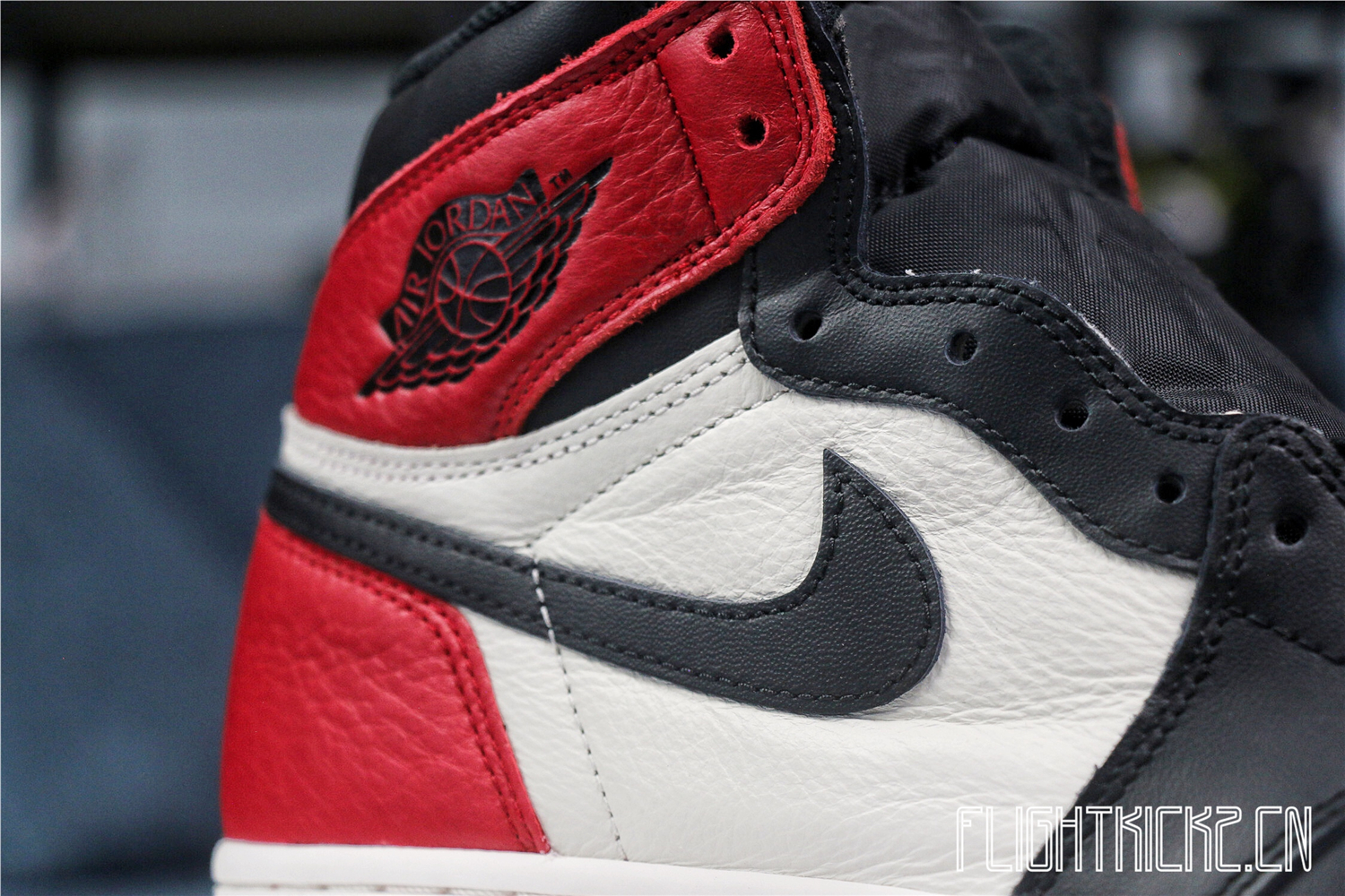 Jordan 1 Retro High Bred Toe 2018