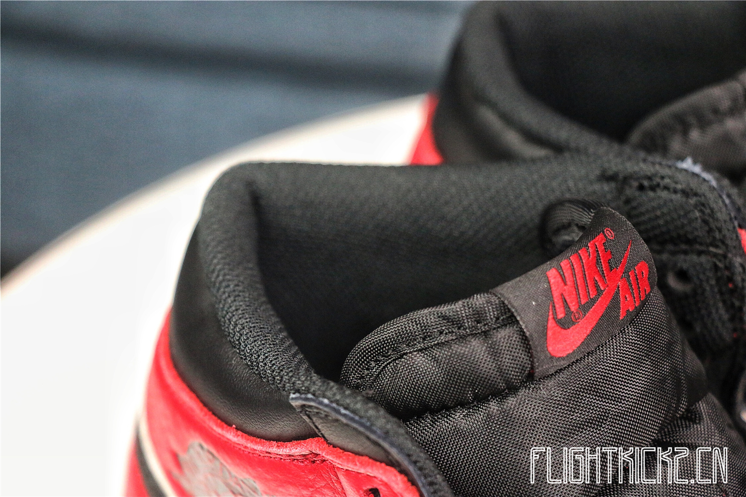 Jordan 1 Retro High Bred Toe 2018