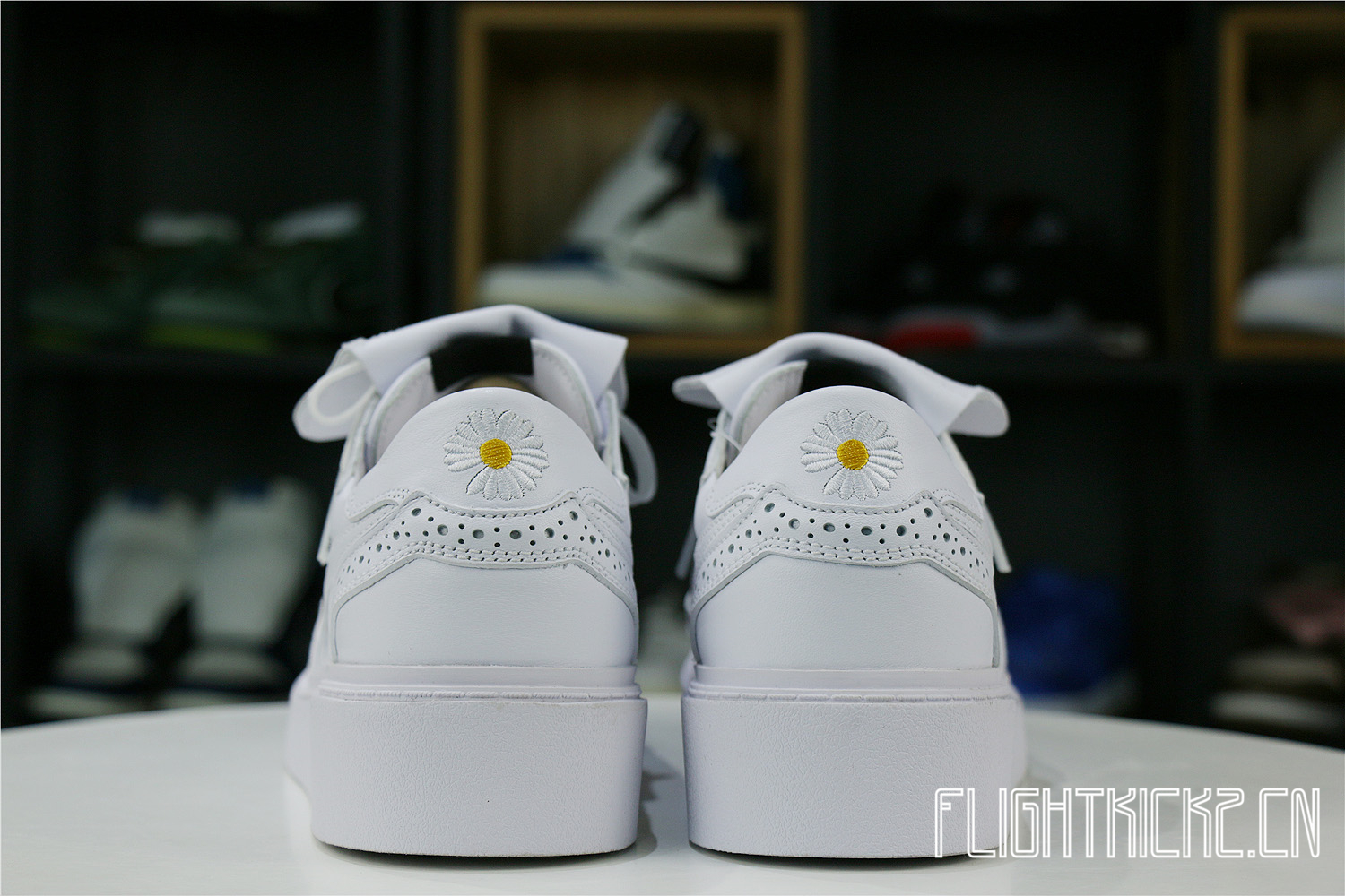 PECEMINUSONE x Nike Kwondo 1