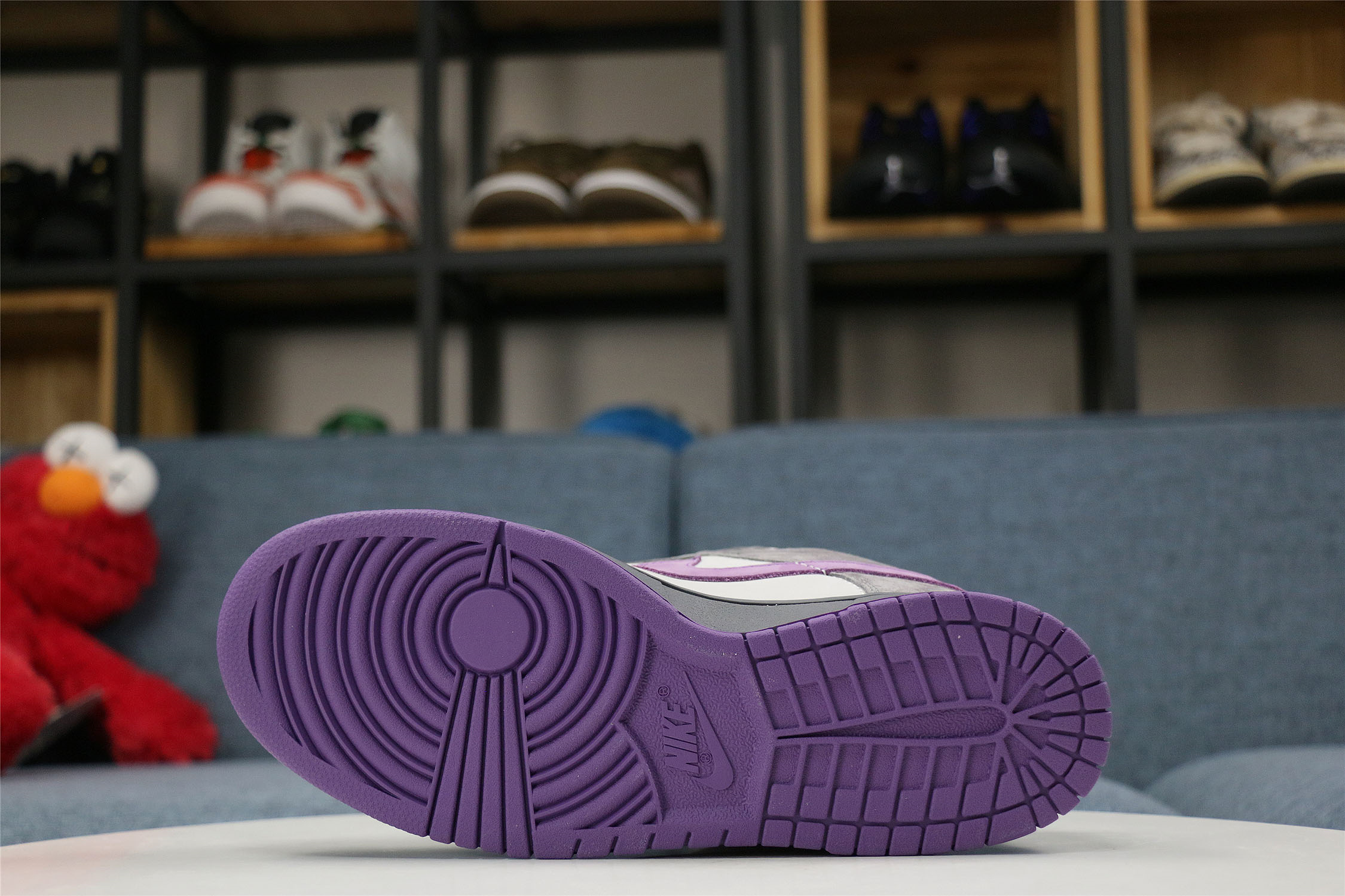 Nike Dunk SB Low Purple Pigeon