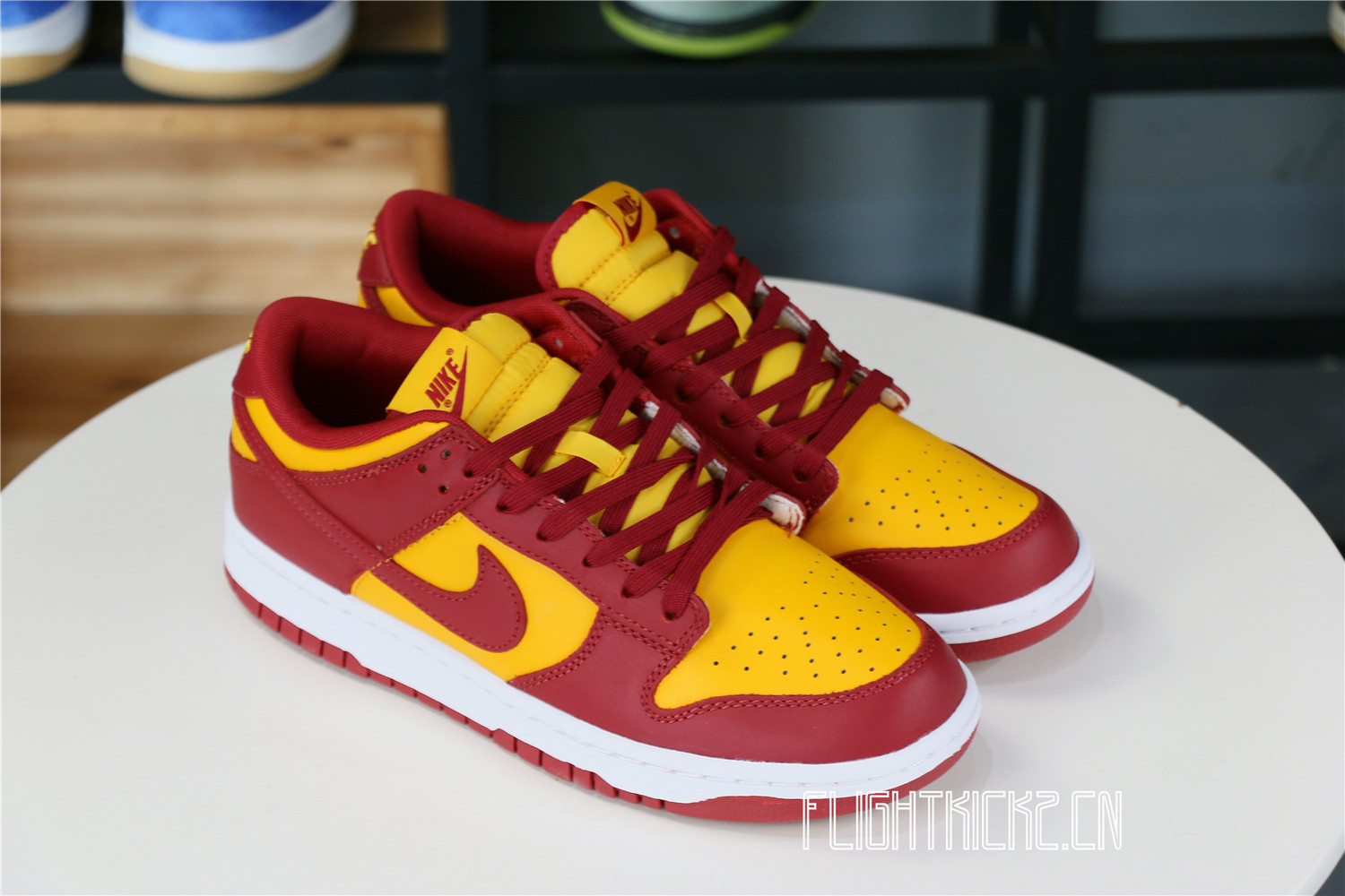 Nike Dunk Low Midas Gold