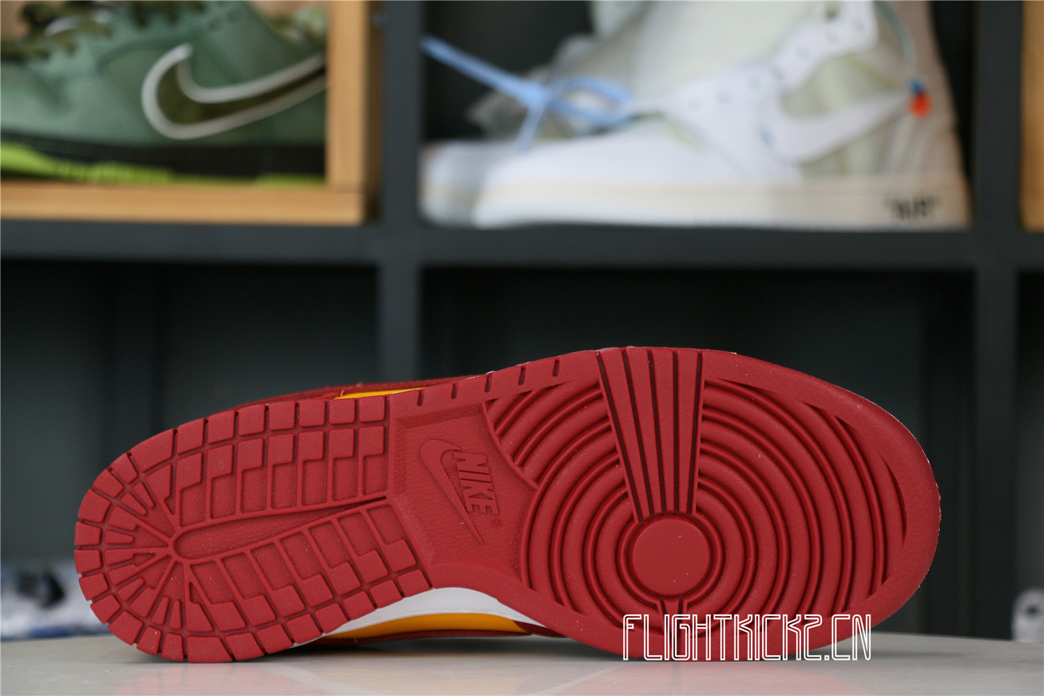 Nike Dunk Low Midas Gold