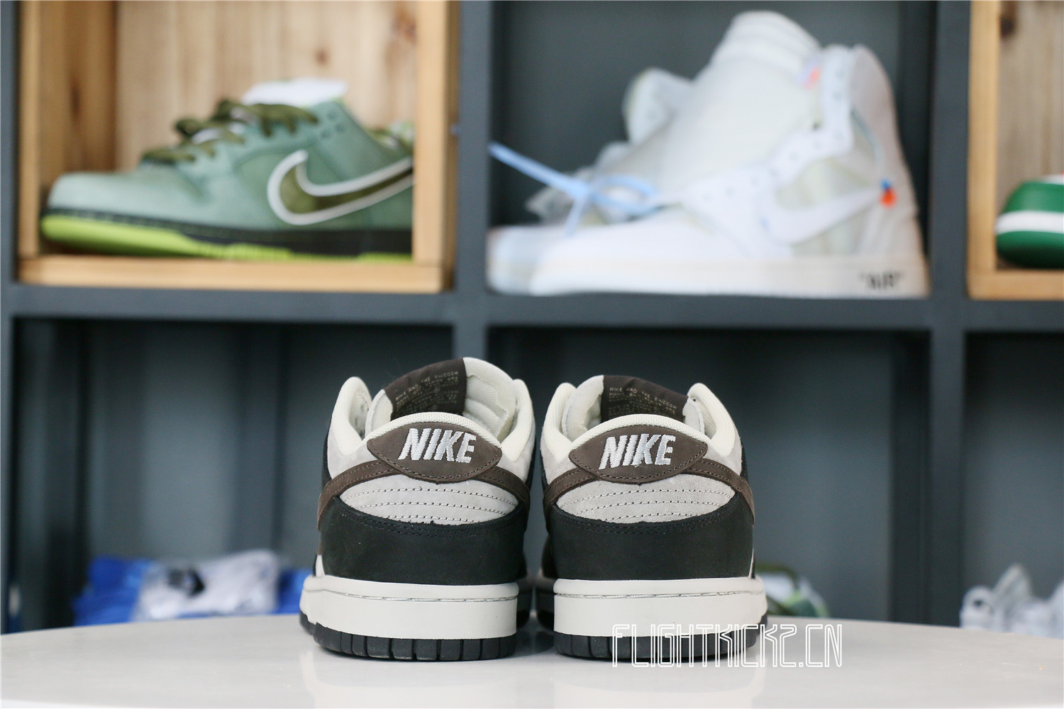 Otomo Katsuhiro x Nike SB Dunk Low Steamboy OST Grey Brown Mocha