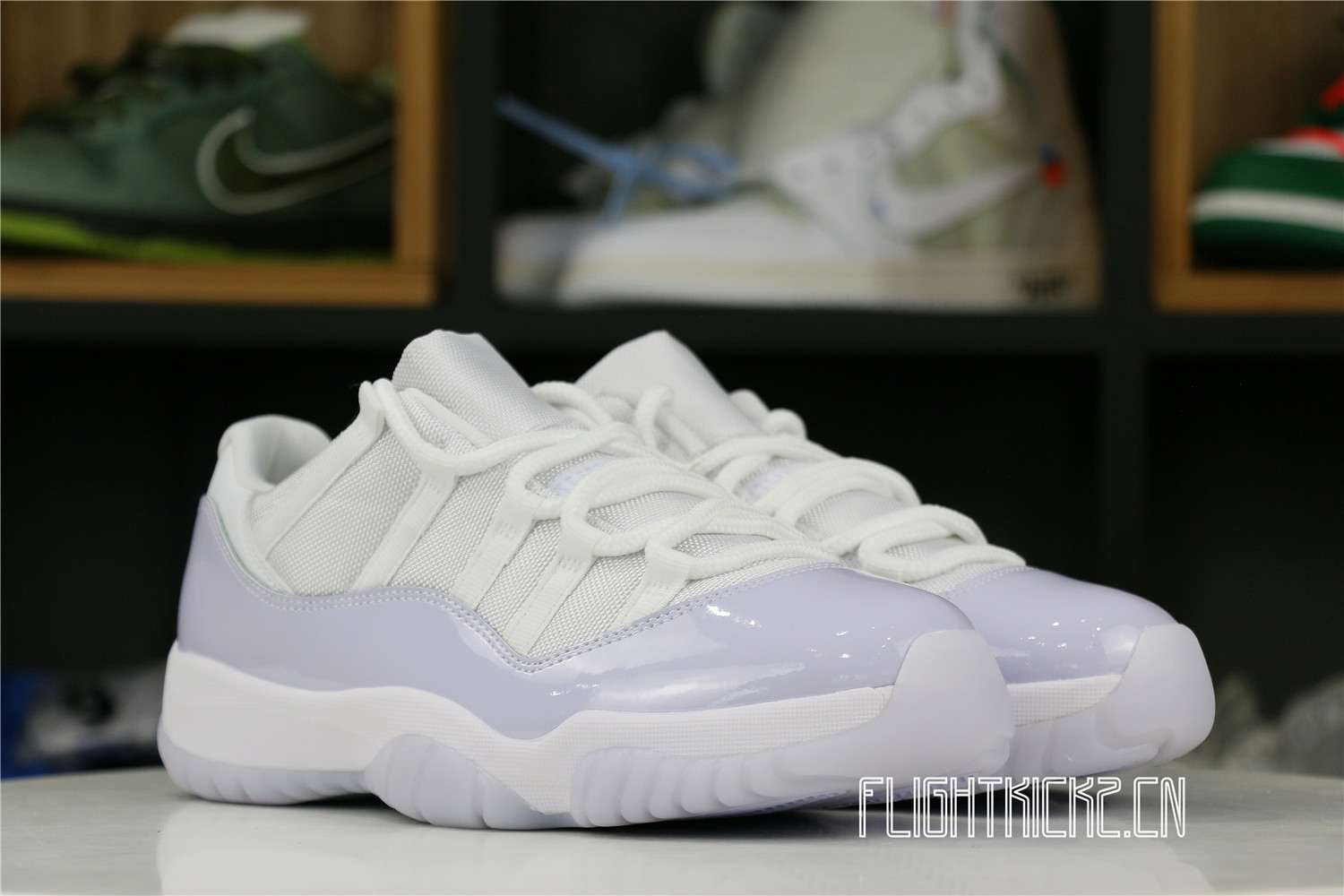 Jordan 11 Retro Low Pure Violet (W)
