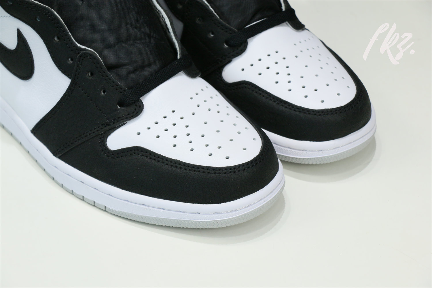 Air Jordan 1 Retro High OG Bleached Coral 2021