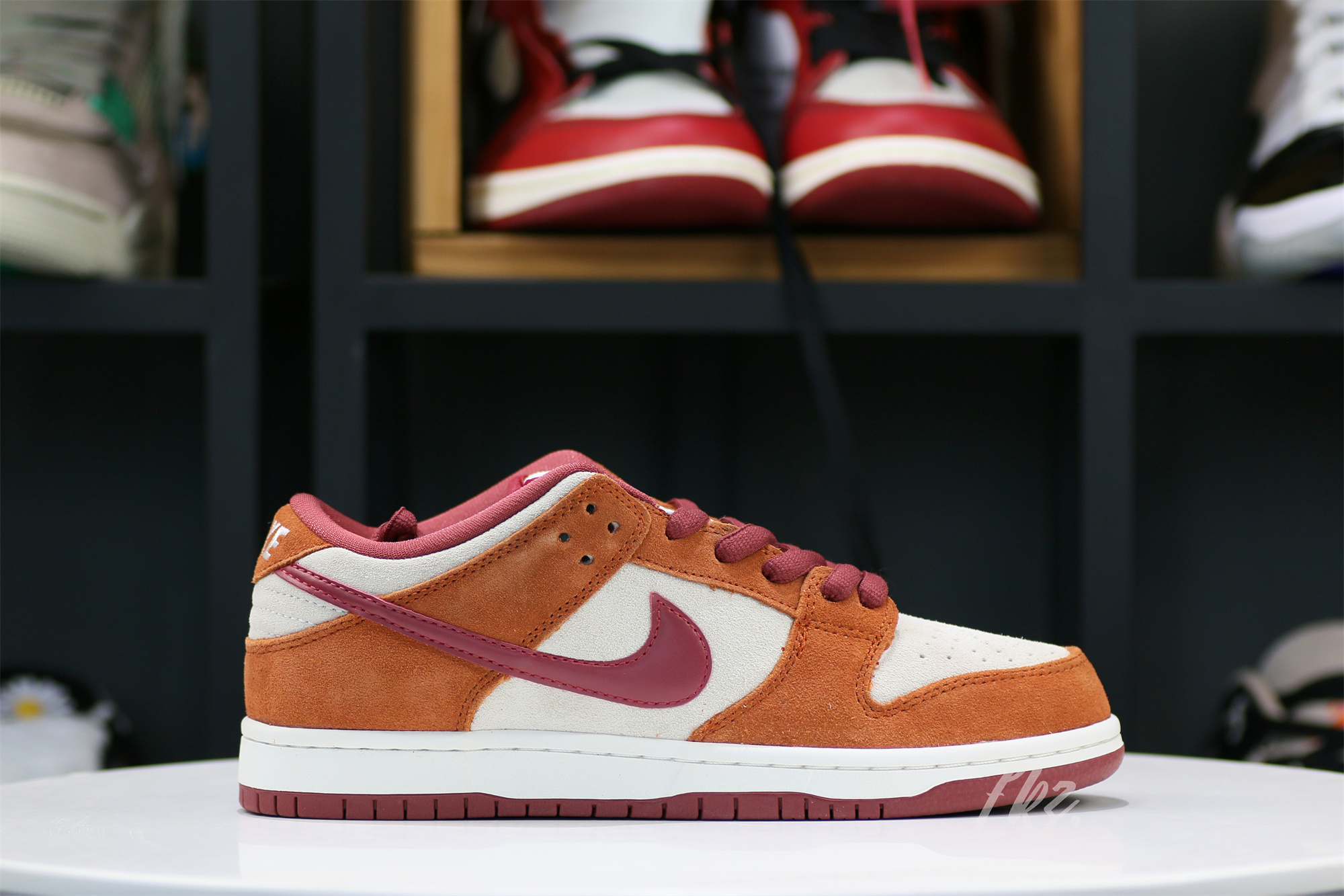 Nike SB Dunk Low Pro Dark Russet Cedar 2019
