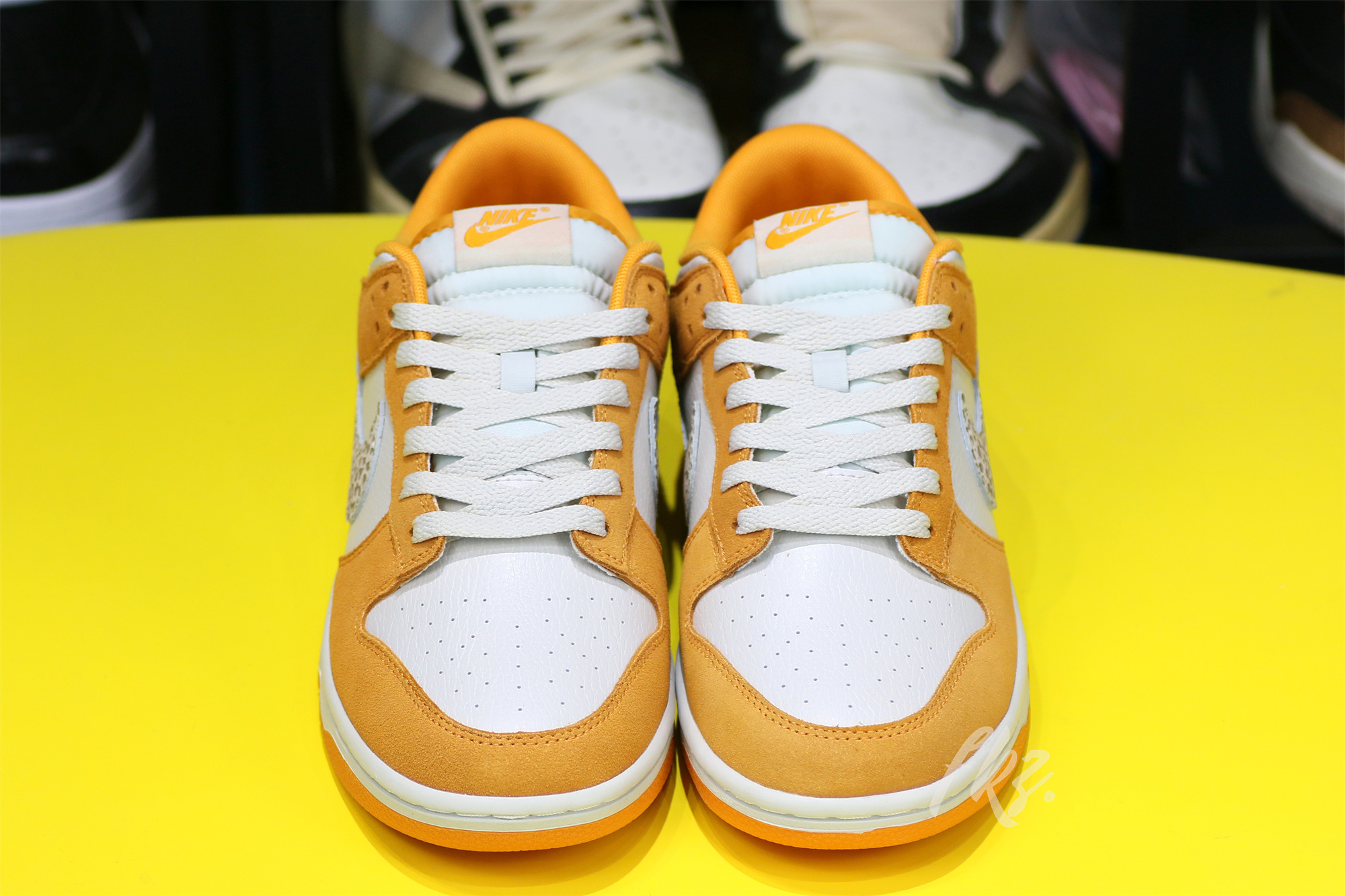 Nike Dunk Low AS Safari Swoosh “Kumquat”