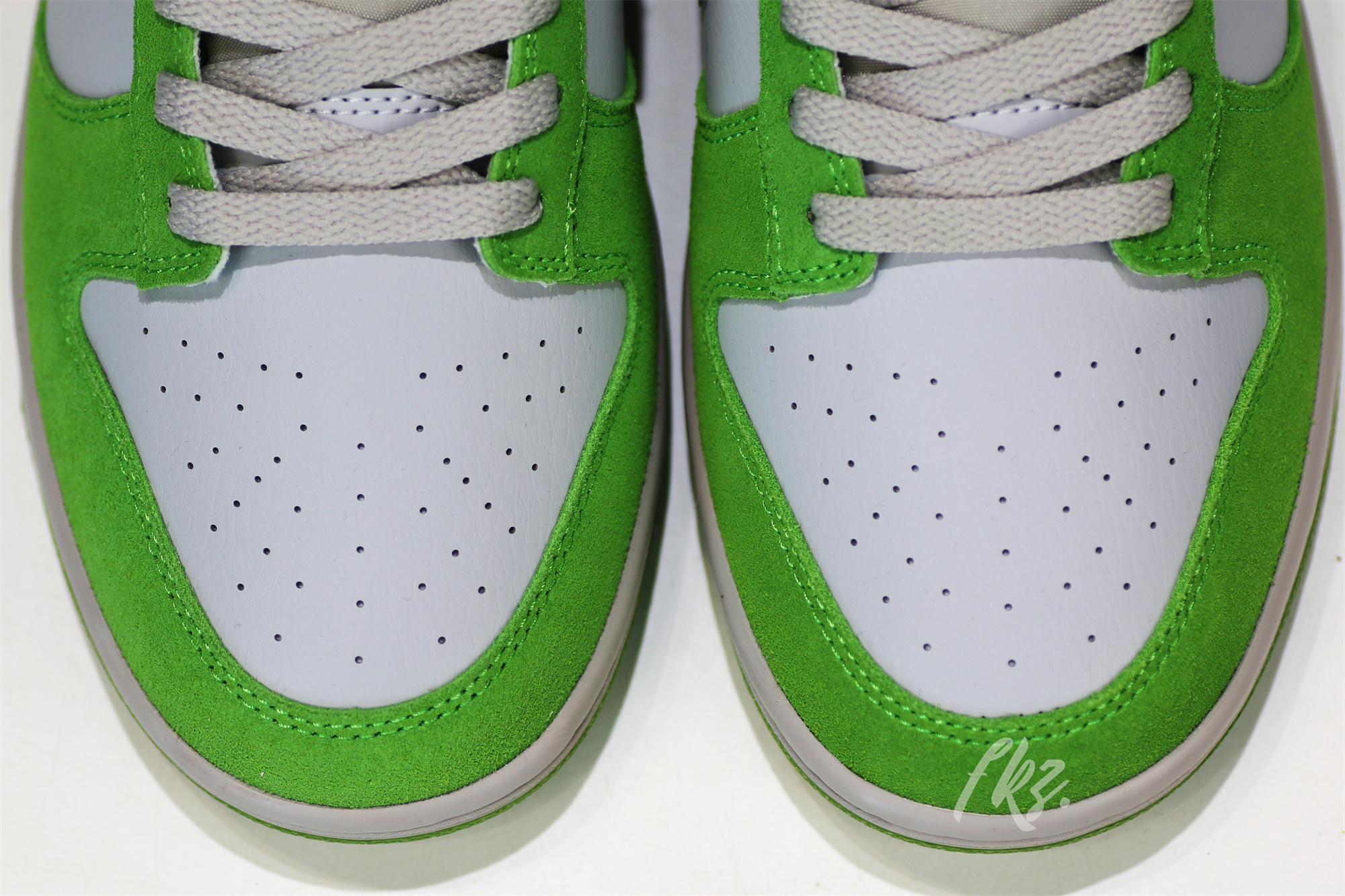Nike Dunk Low AS Safari Swoosh Chlorophyll