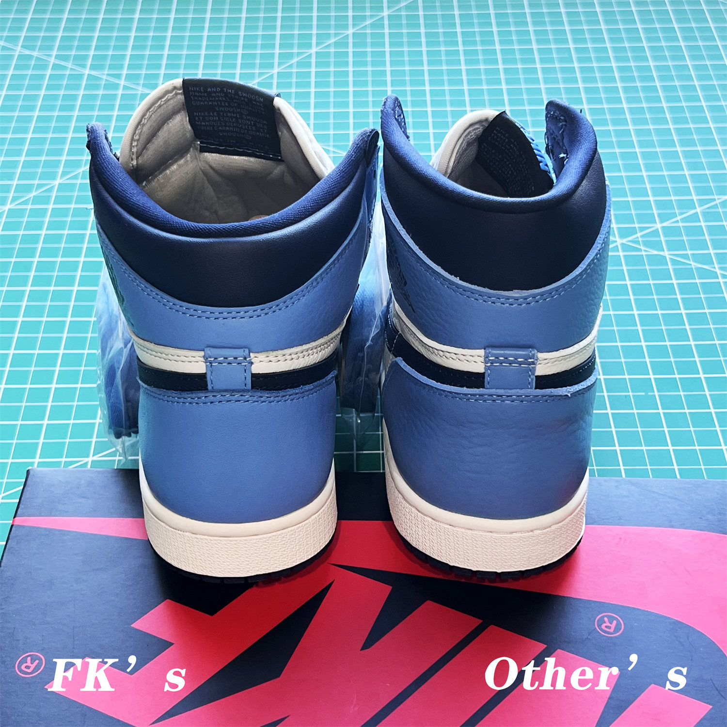 Jordan 1 Retro High Obsidian UNC