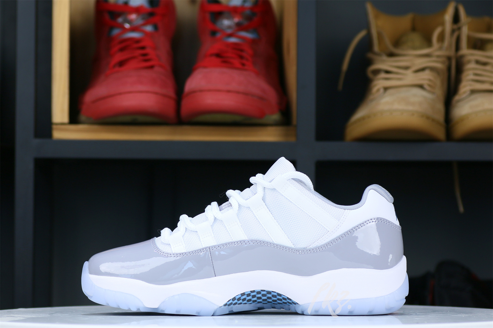 Air Jordan 11 Retro Low Cement Grey 2023 (LN5 A1 Batch)