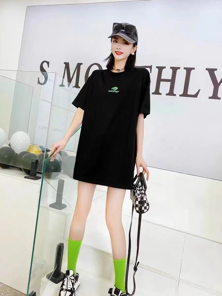 B-l3nc19ga M logo embroidered short sleeves