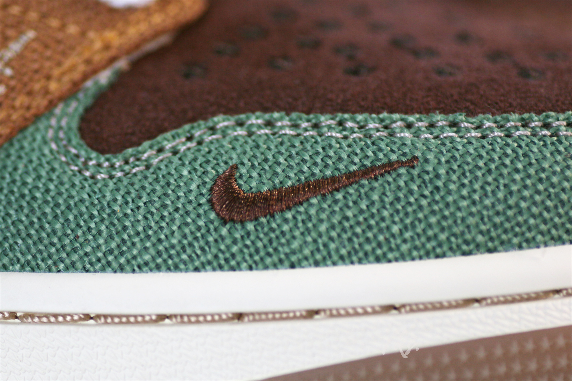 Zion Williamson X Air Jordan 1 Retro Low OG Voodoo