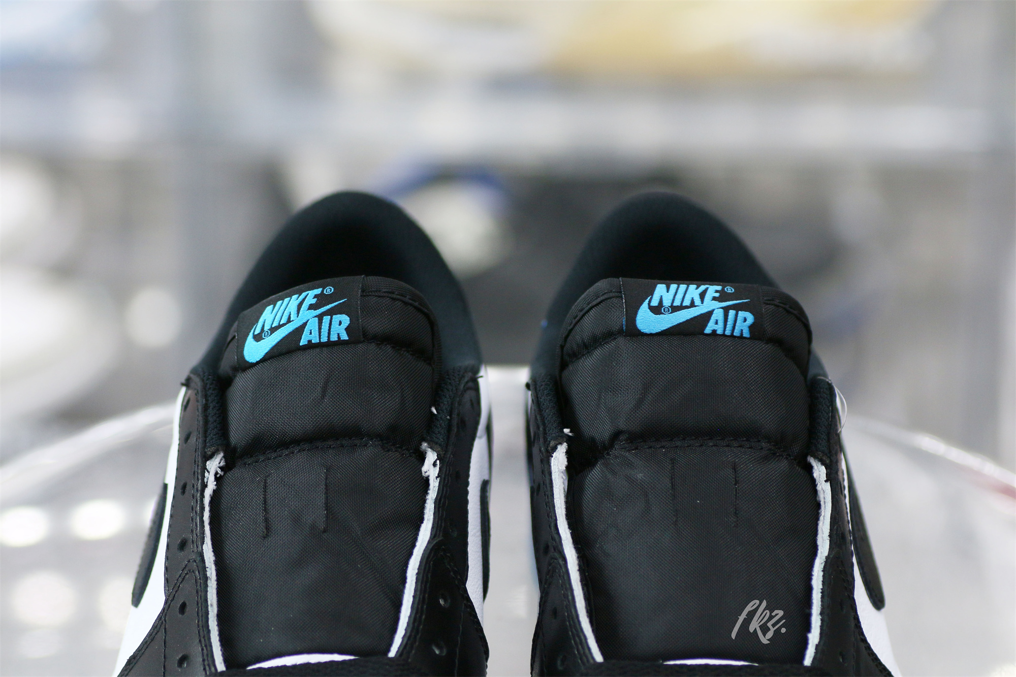 Air Jordan 1 Retro Low OG Black Dark Powder Blue