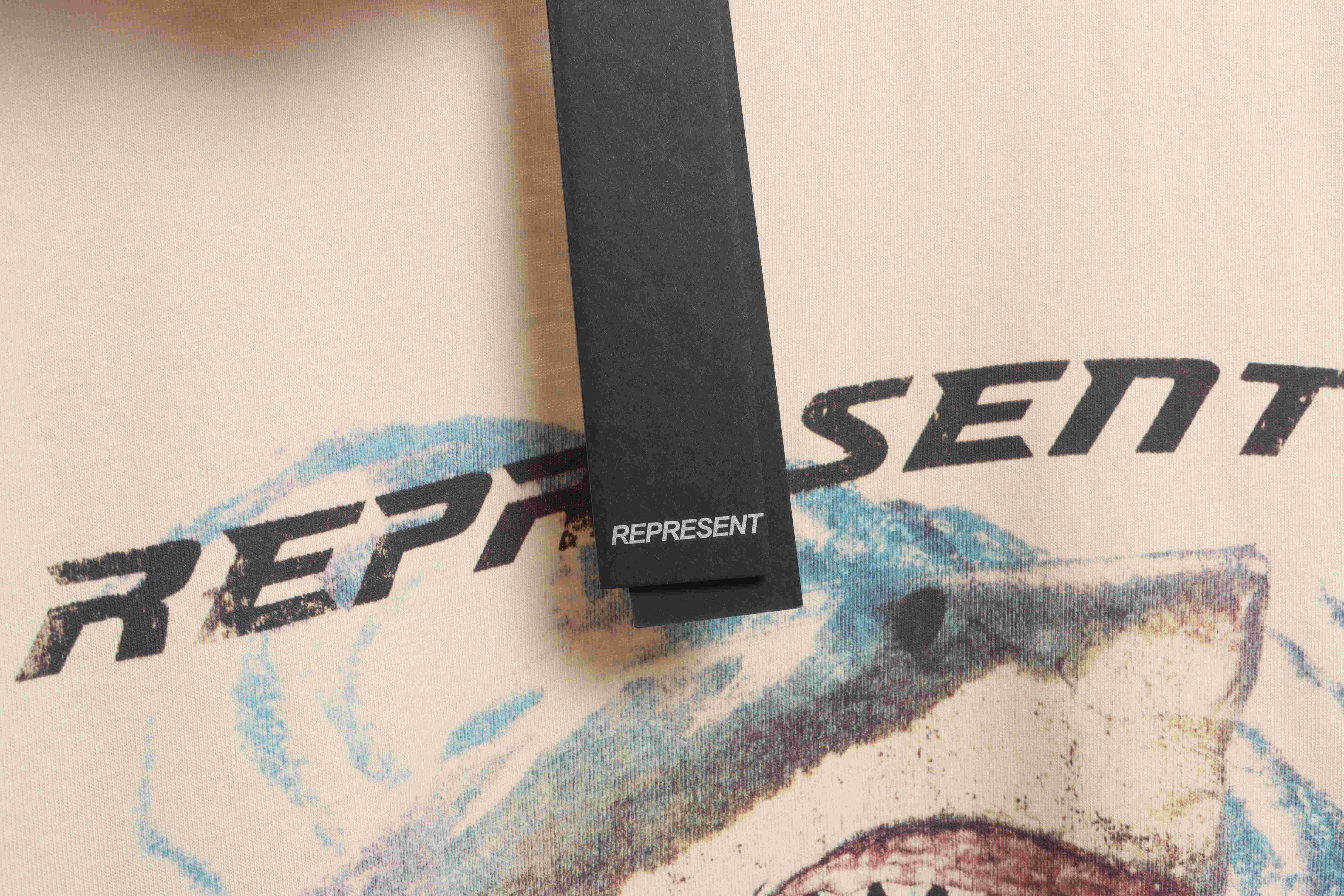 Represent Shark Distressed Wash Short Sleeves