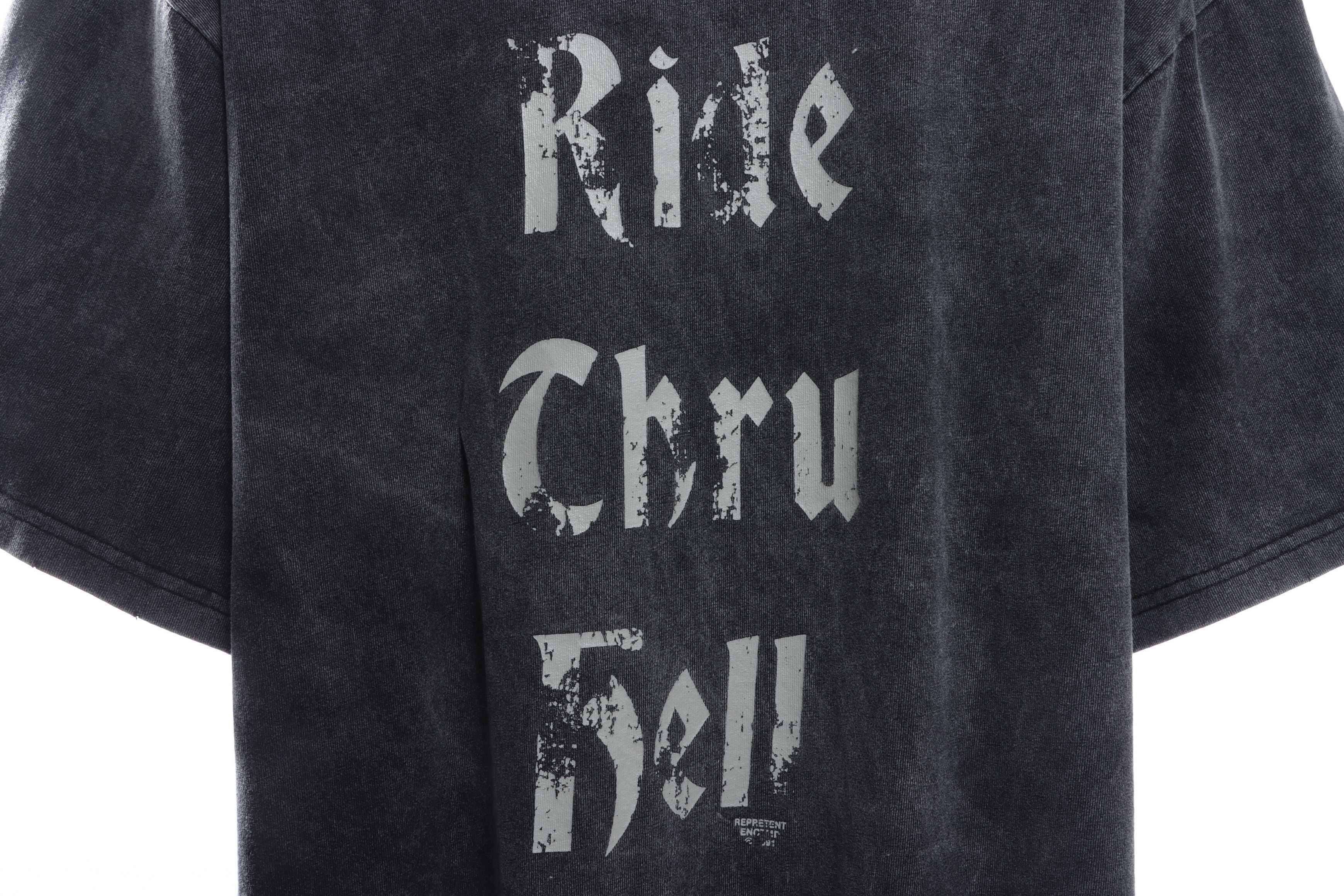 Represent makes old washing letters with short sleeves