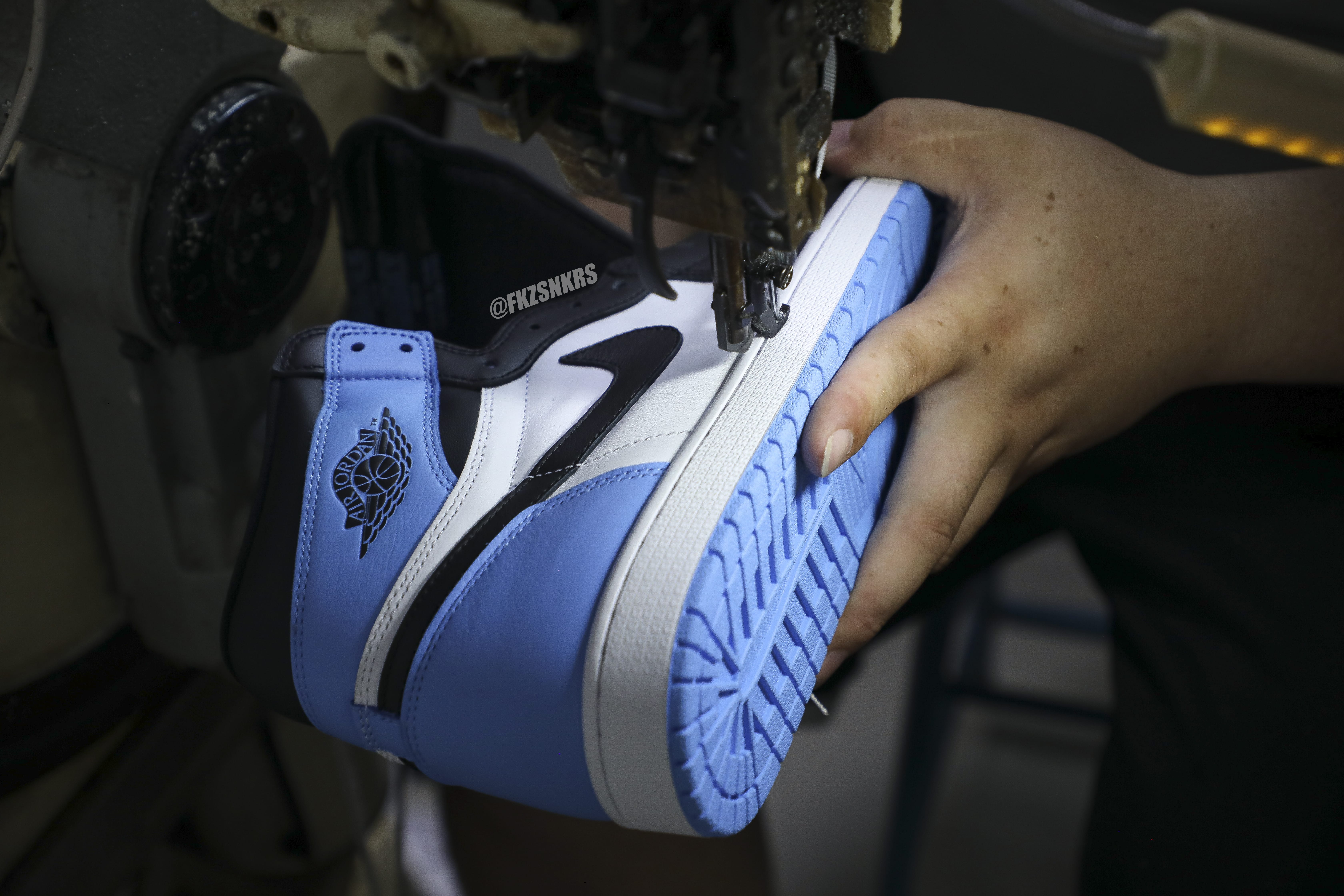 Air Jordan 1 Retro High OG University Blue UNC 2023 (LN5 A1 Batch)