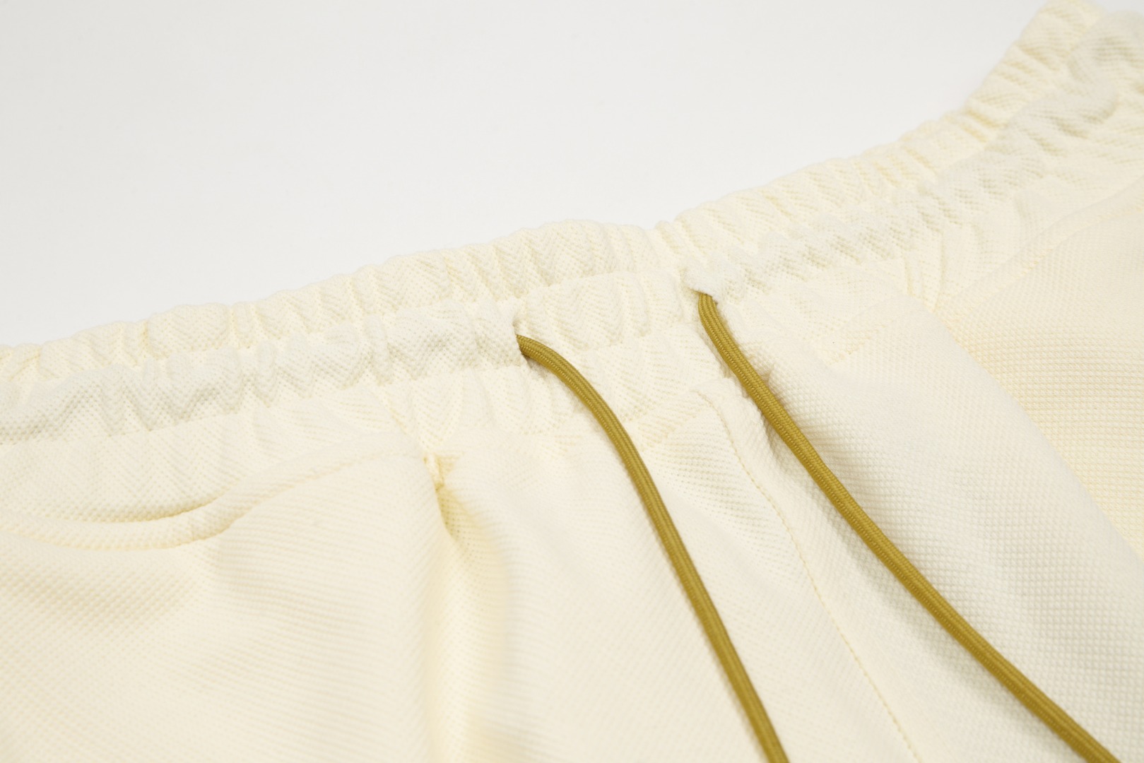 Rhud3 2023ss men’s and women’s classic pearl letter floral shorts