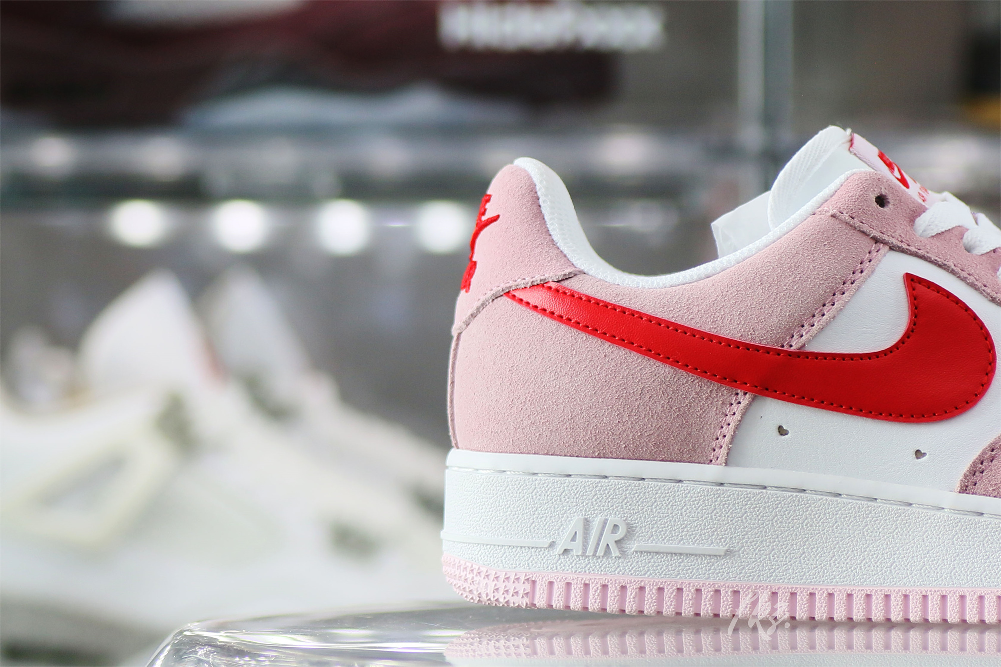 Nike Air Force 1 Low ’07 QS Valentine’s Day Love Letter