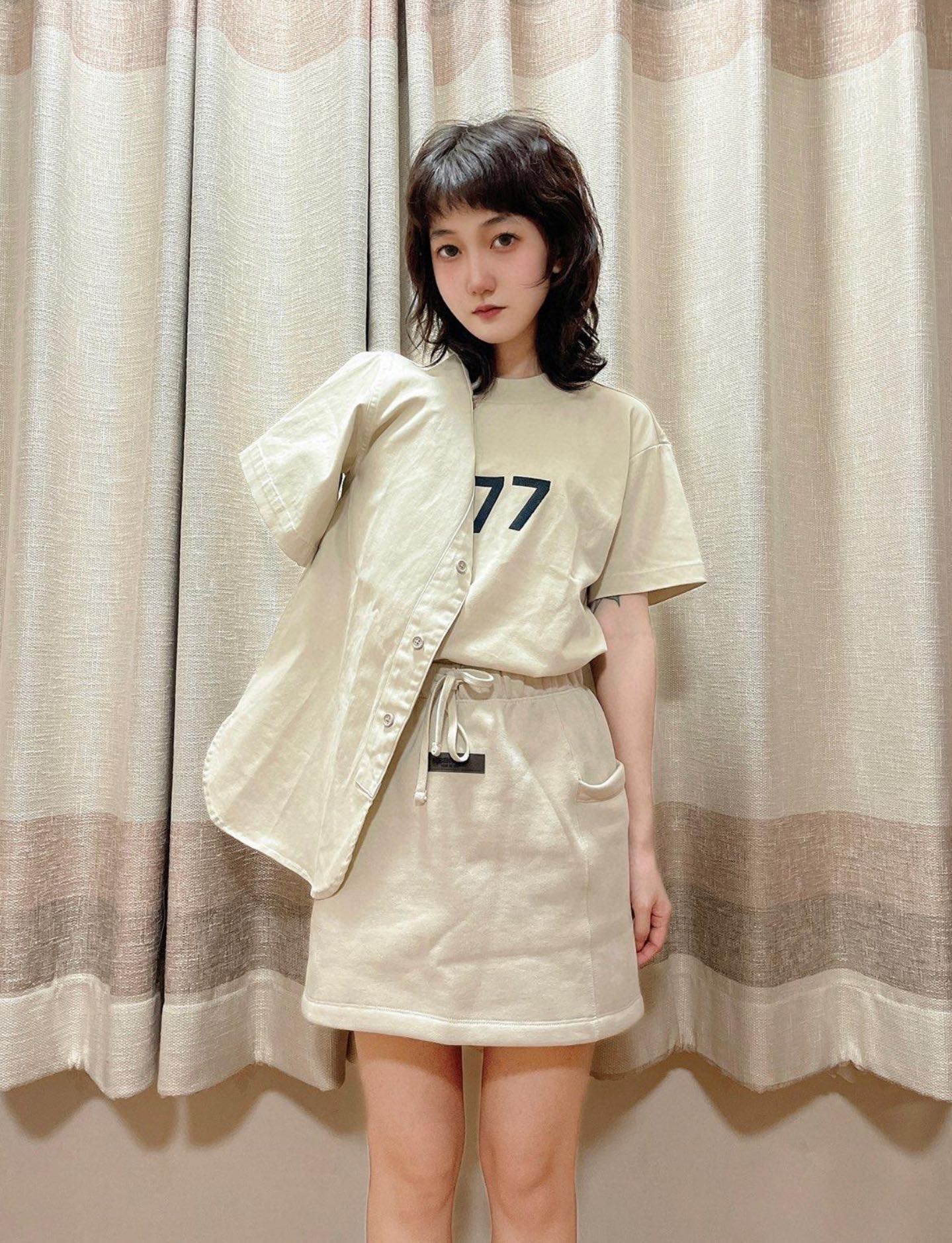 Essentials 1977 series flocking short sleeves