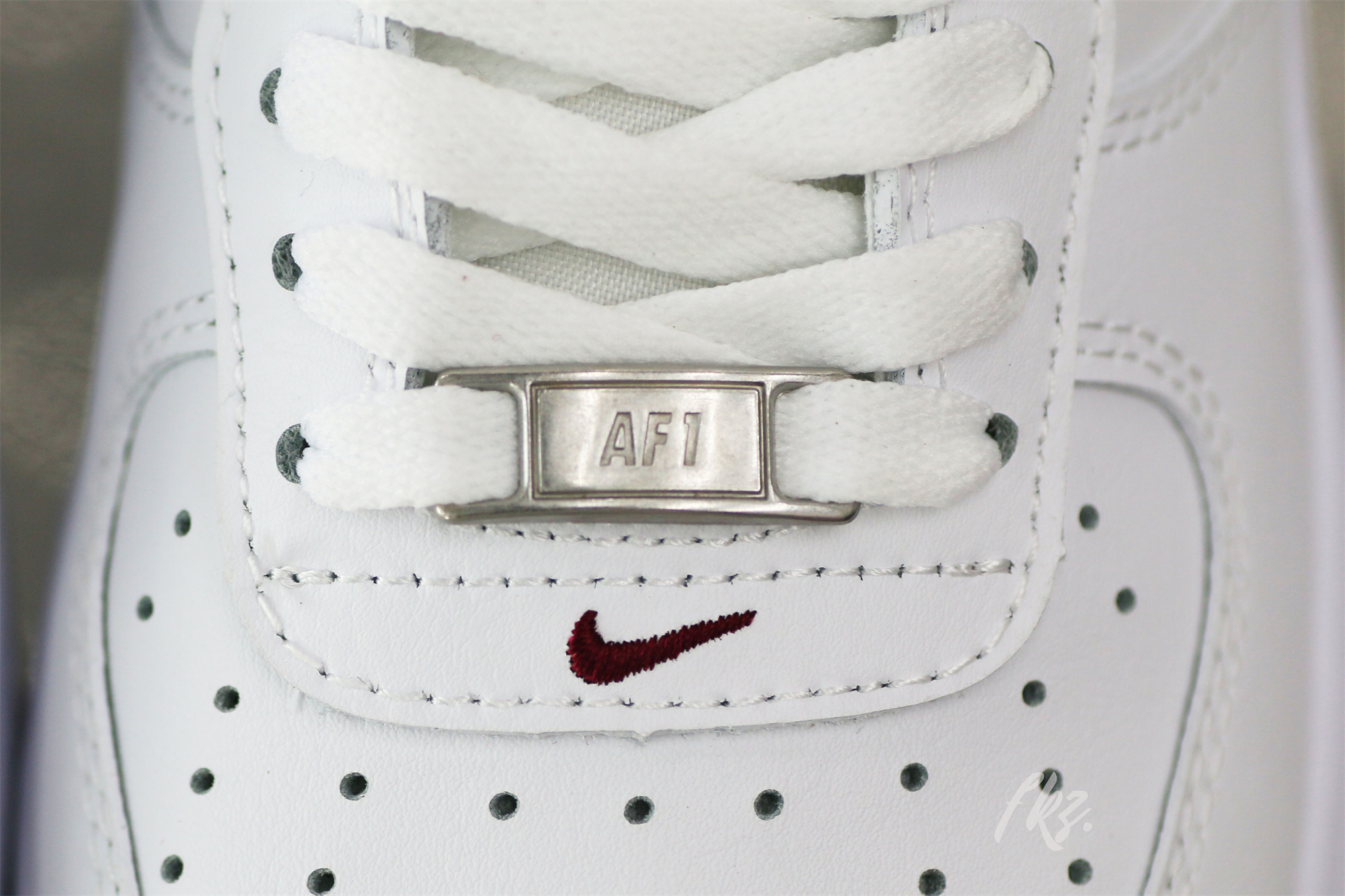 Nike Air Force 1 Low ’07 White Dark Beetroot