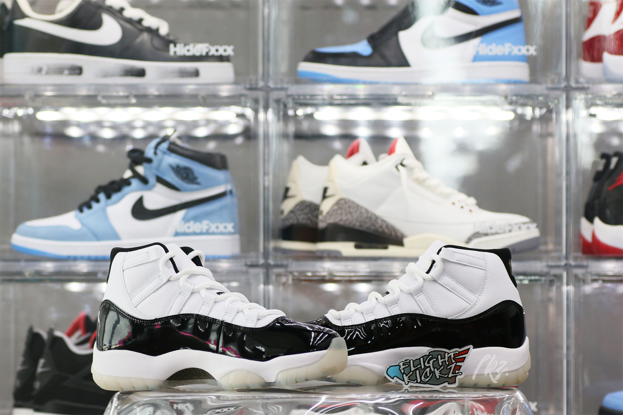 Air Jordan 11 DMP Gratitude 2023 (LN5 A1)