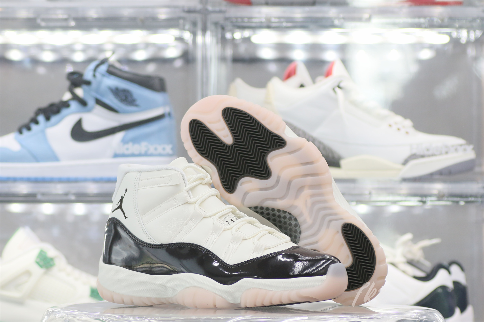 Air Jordan 11 “Neapolitan”（WMNS） (Ln5 A1 Batch)