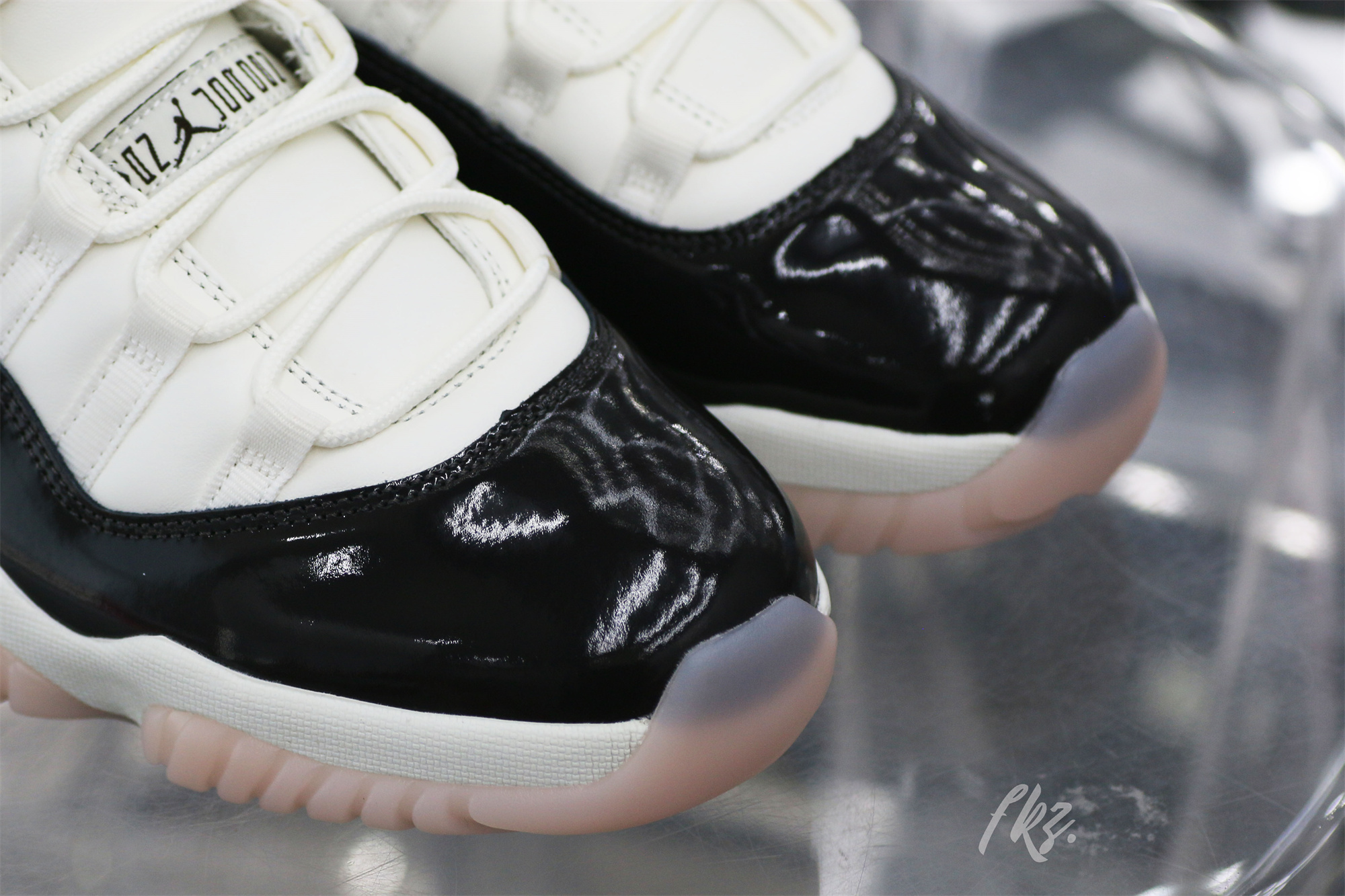 Air Jordan 11 “Neapolitan”（WMNS） (Ln5 A1 Batch)