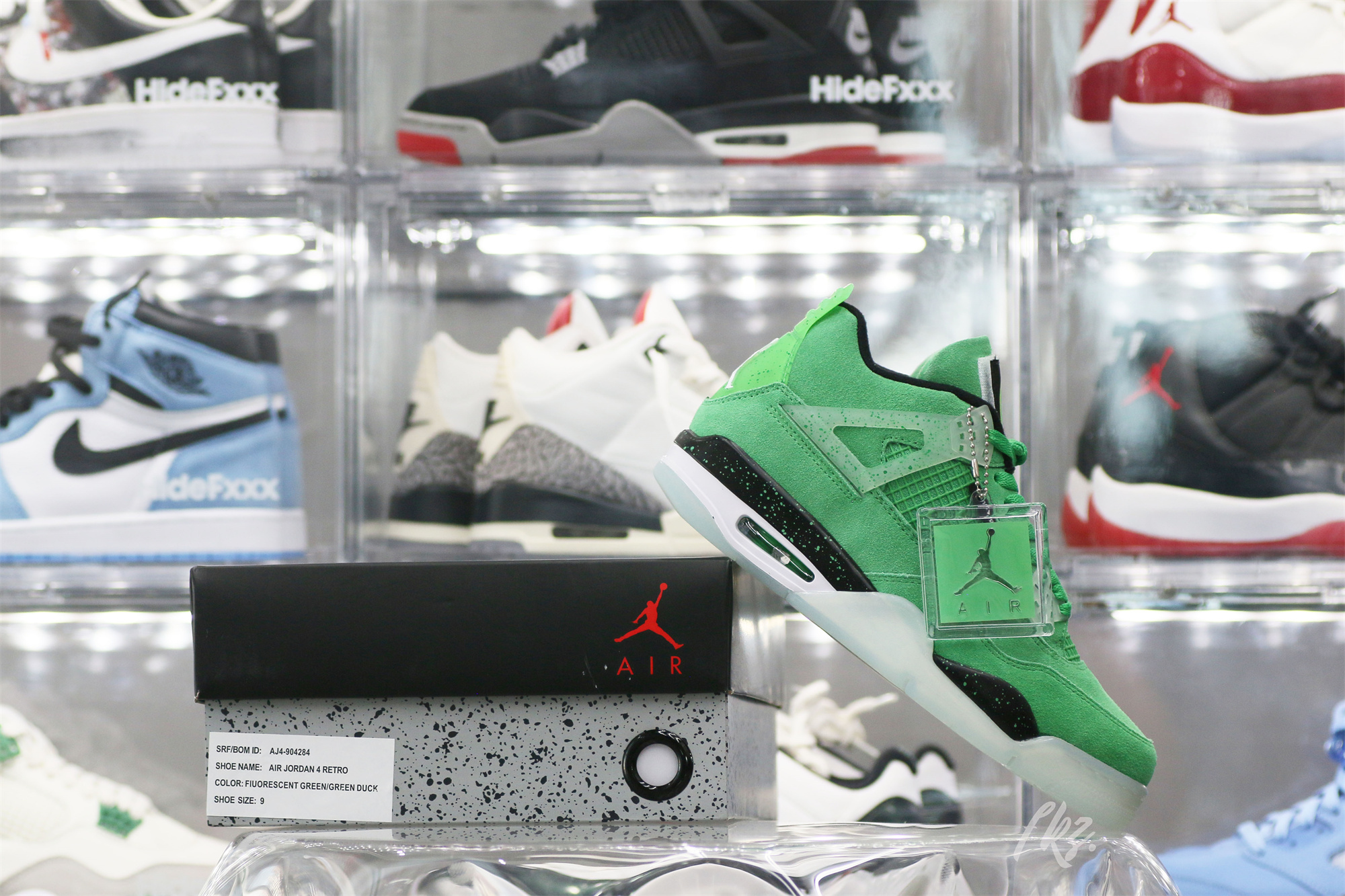 Air Jordan 4 Retro Wahlburgers