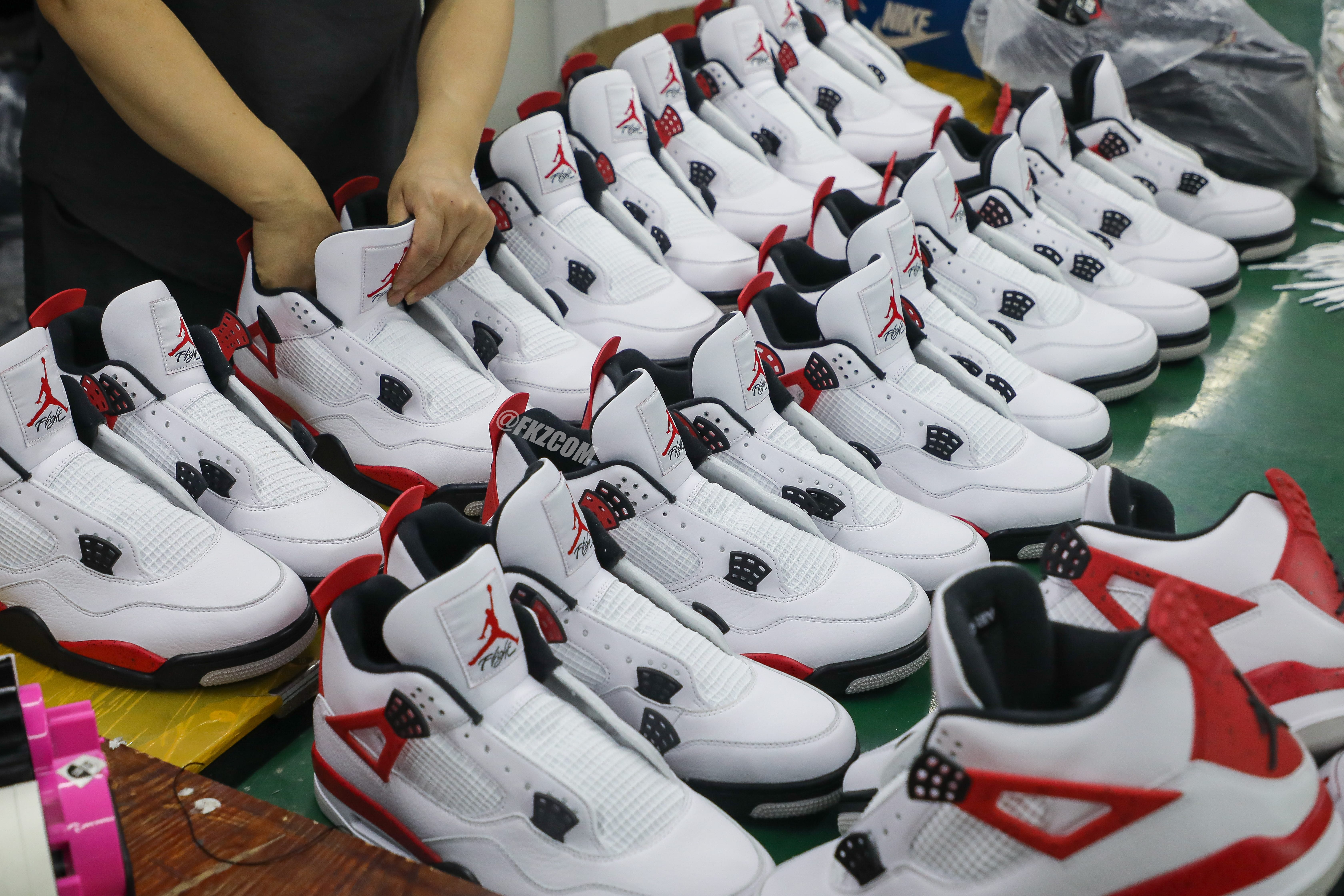 Air Jordan 4 Red Cement 2023 (LN5 A1 Batch)