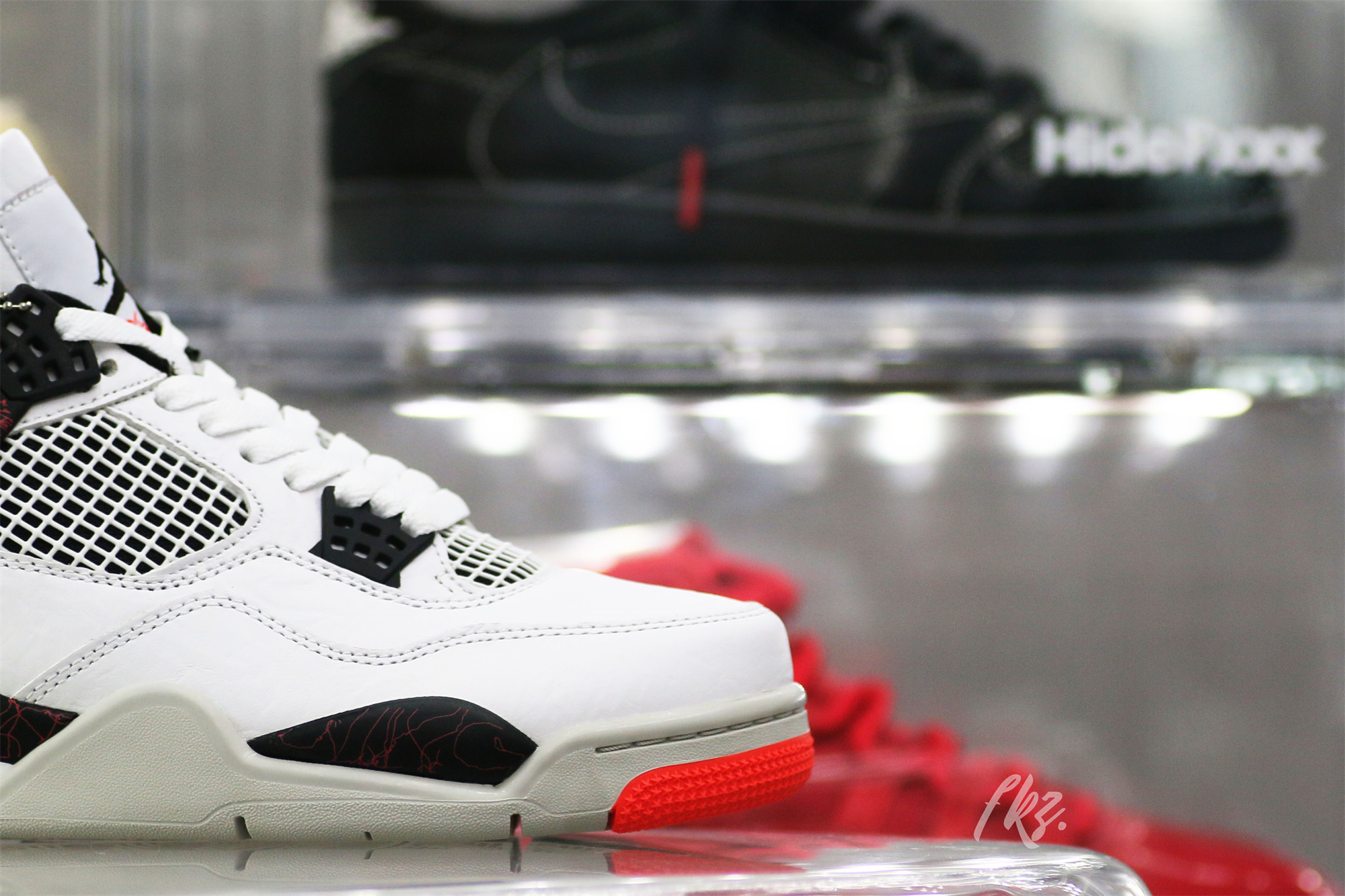 Air Jordan 4 Retro Flight Nostalgia