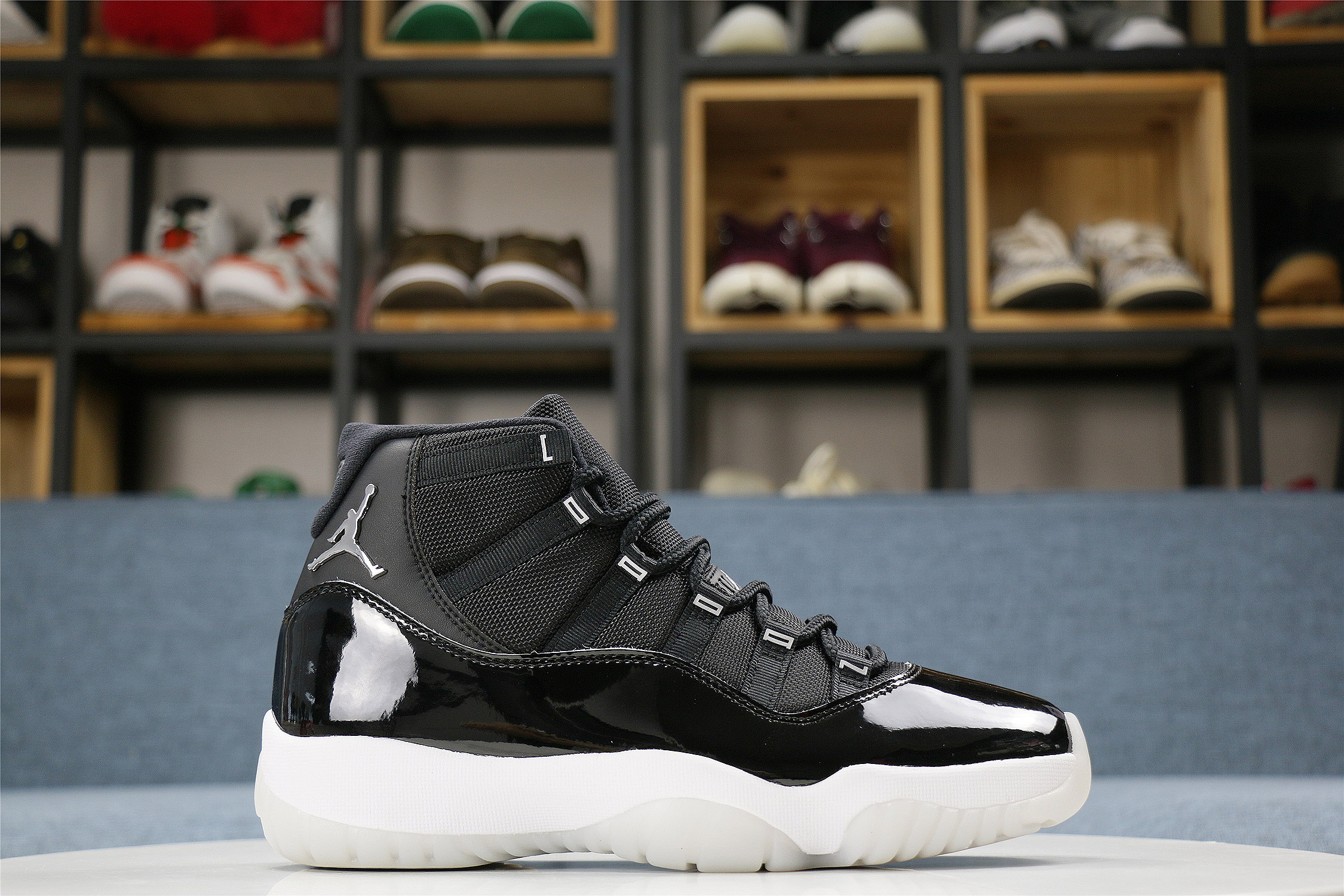 Air Jordan 11 Retro Jubilee 25th Anniversary (Ln5 A1)