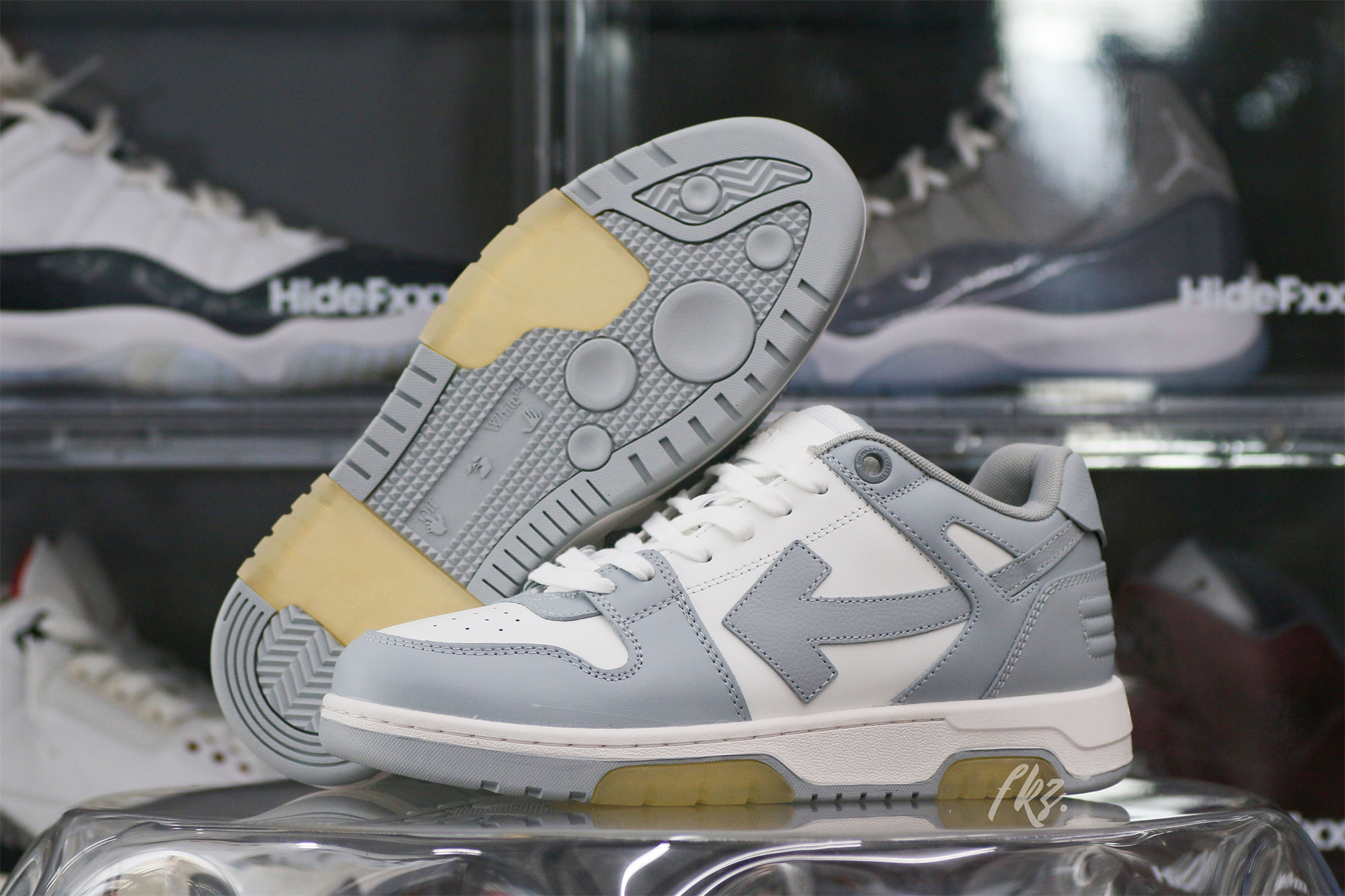 OFF-WHITE White & Gray Out Of Office Sneakers