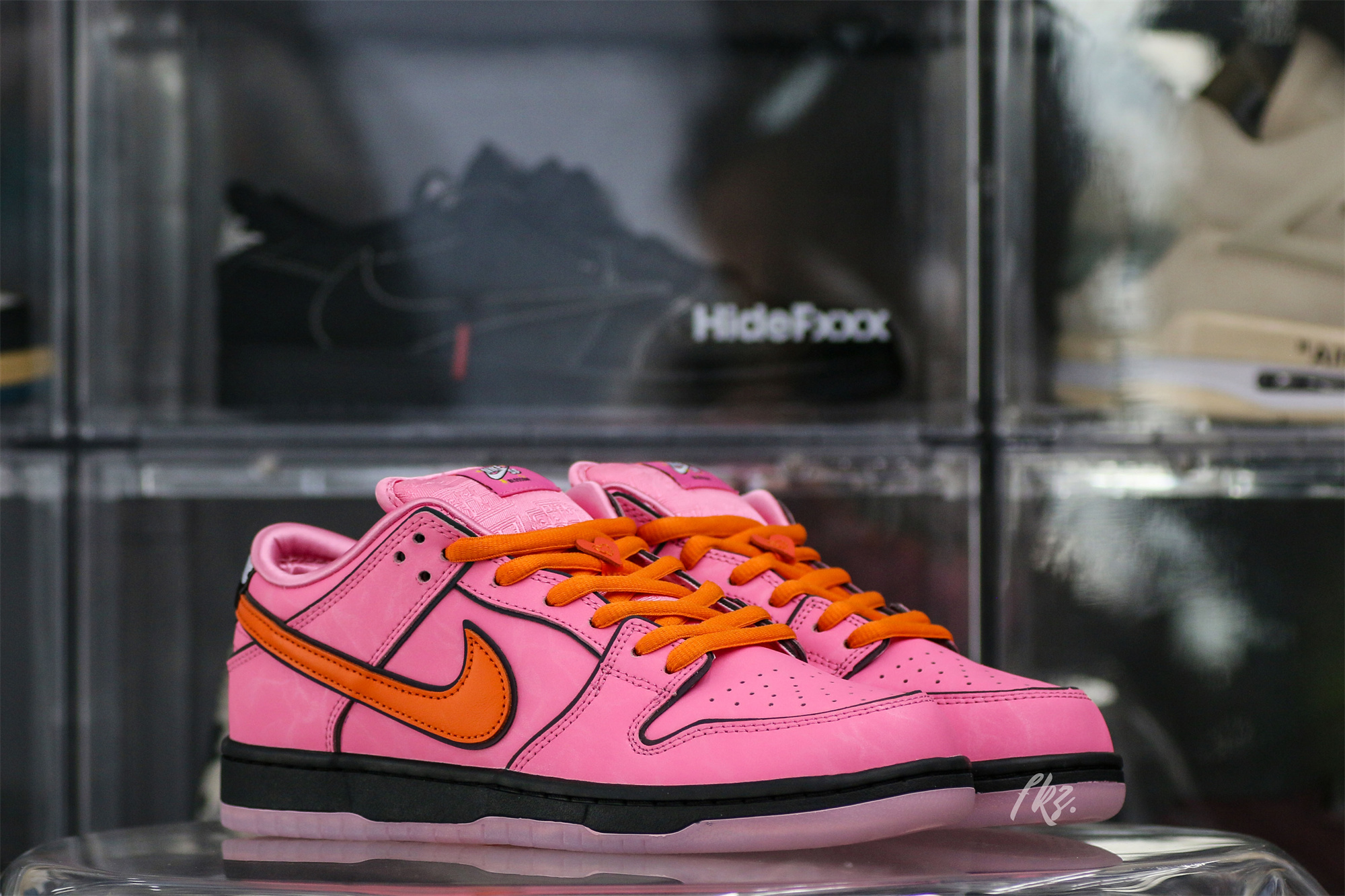 The Powerpuff Girls x Nike SB Dunk Low Blossom