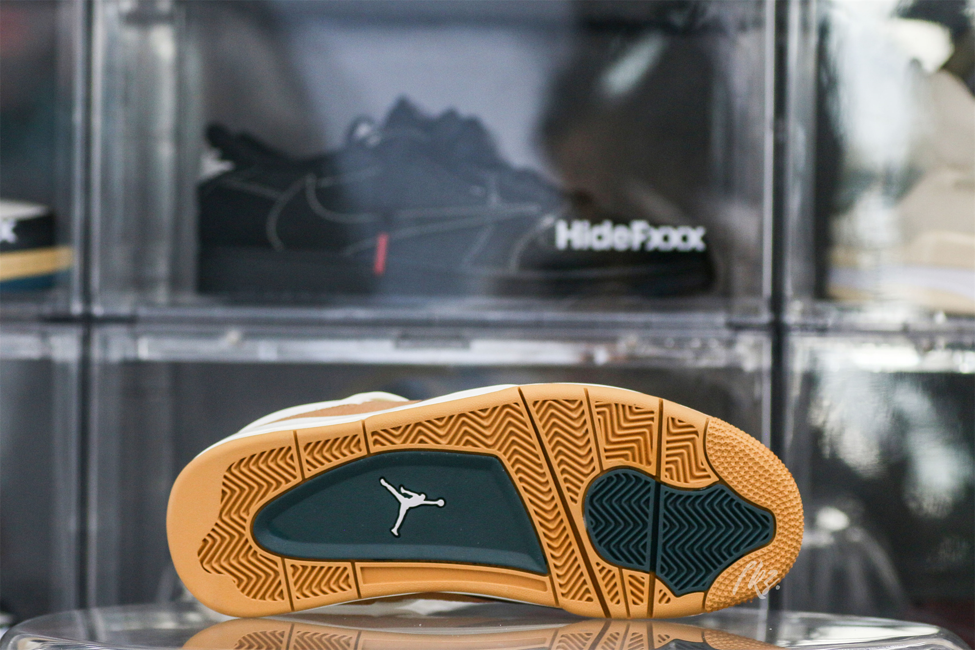 Air Jordan 4 Retro Cacao Wow 2023