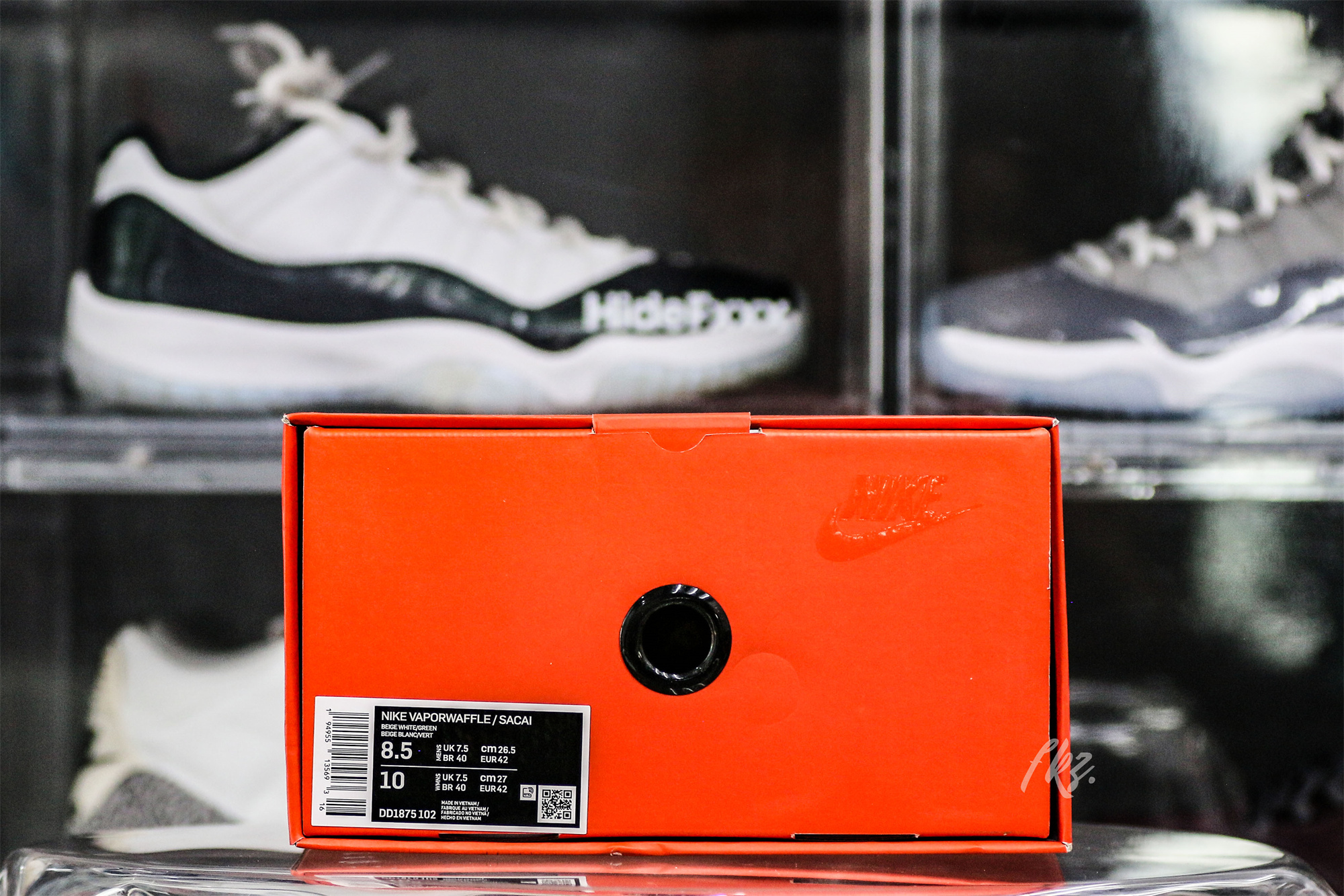 Sacai x colegio Nike VaporWaffle 3.0 White Grey Green