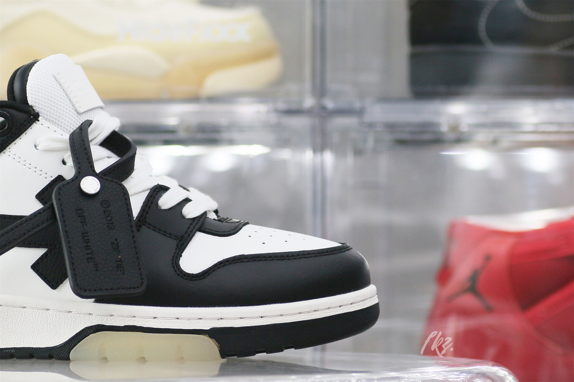 OFF-WHITE Black & White Out Of Office Sneakers