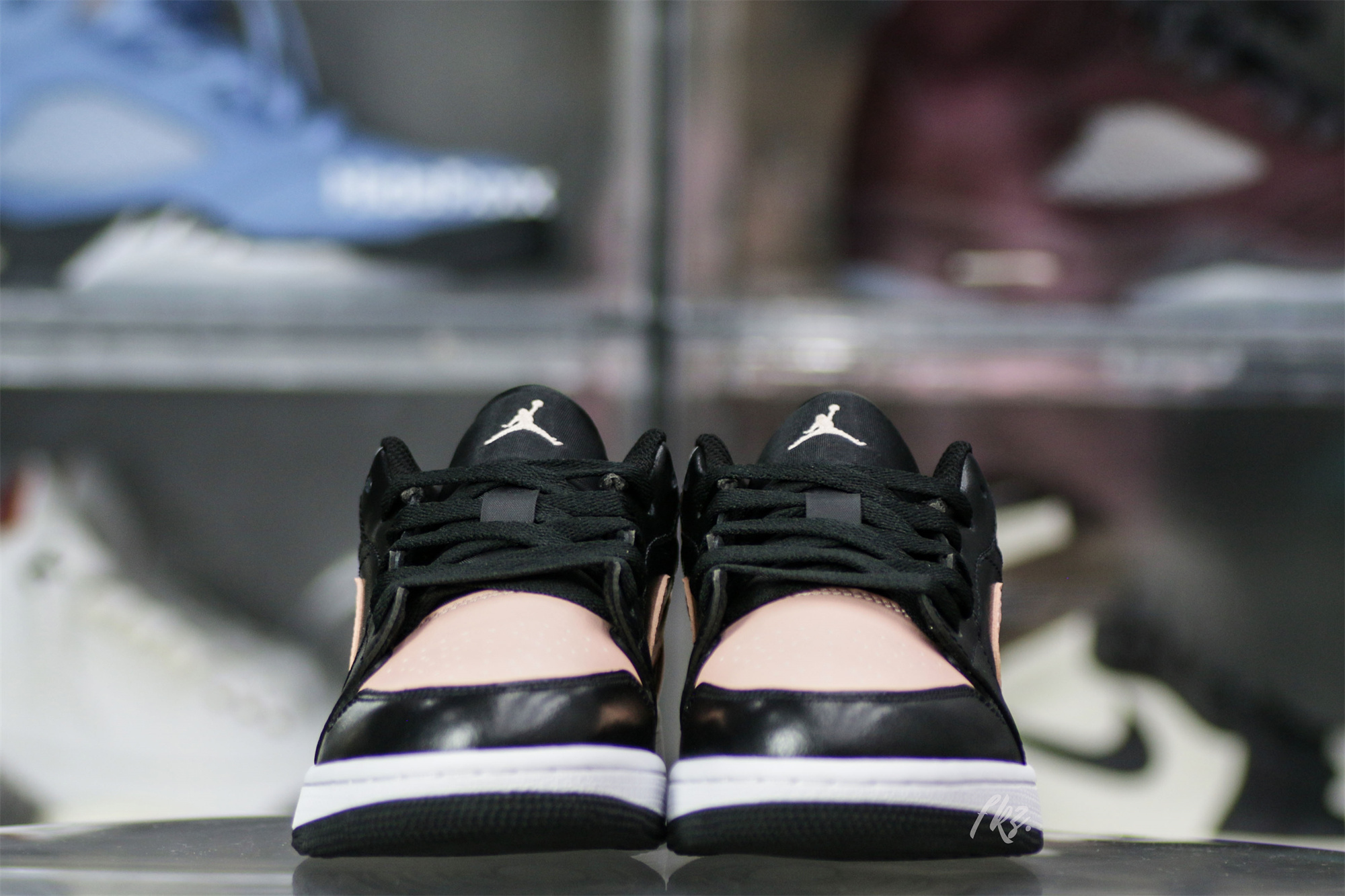 Air Jordan 1 Retro Low Crimson Tint 2021