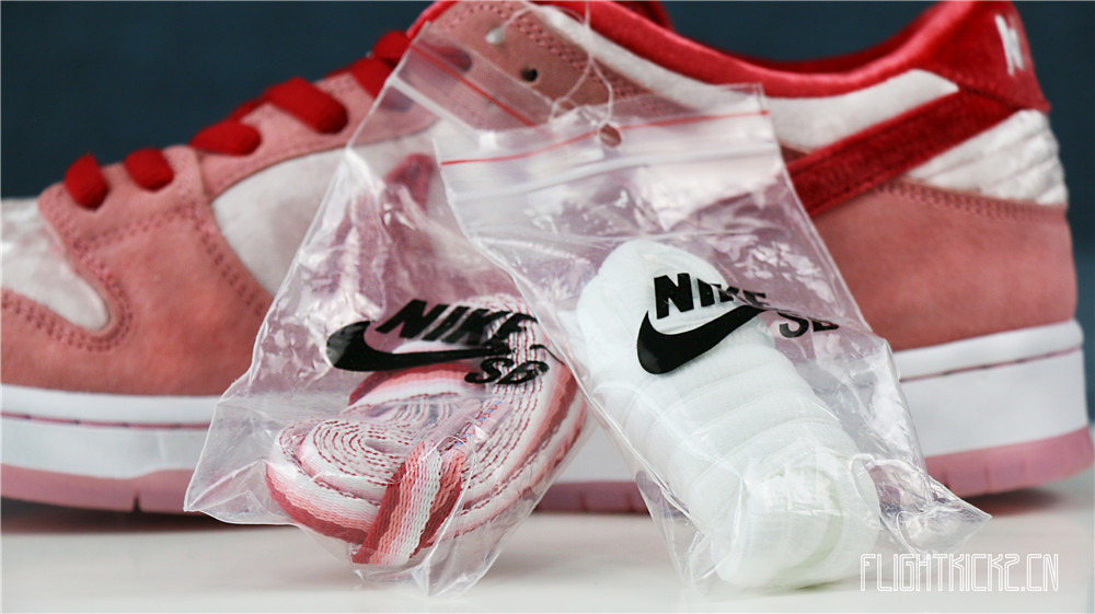 Nike SB Dunk Low StangeLove(LN5 A1 Batch)(Flash Sale Size4)