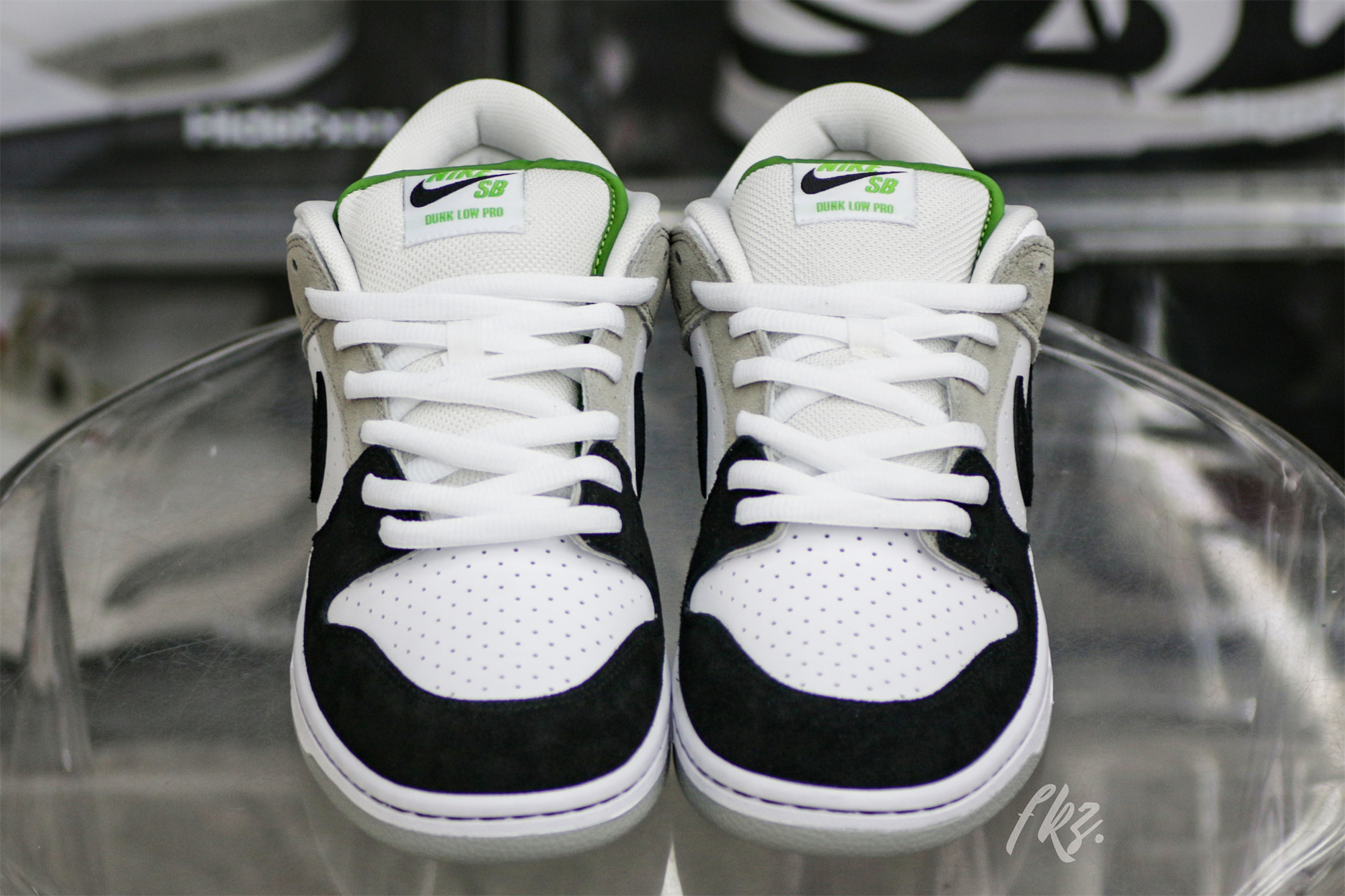 Nike SB Dunk Low Chlorophyll