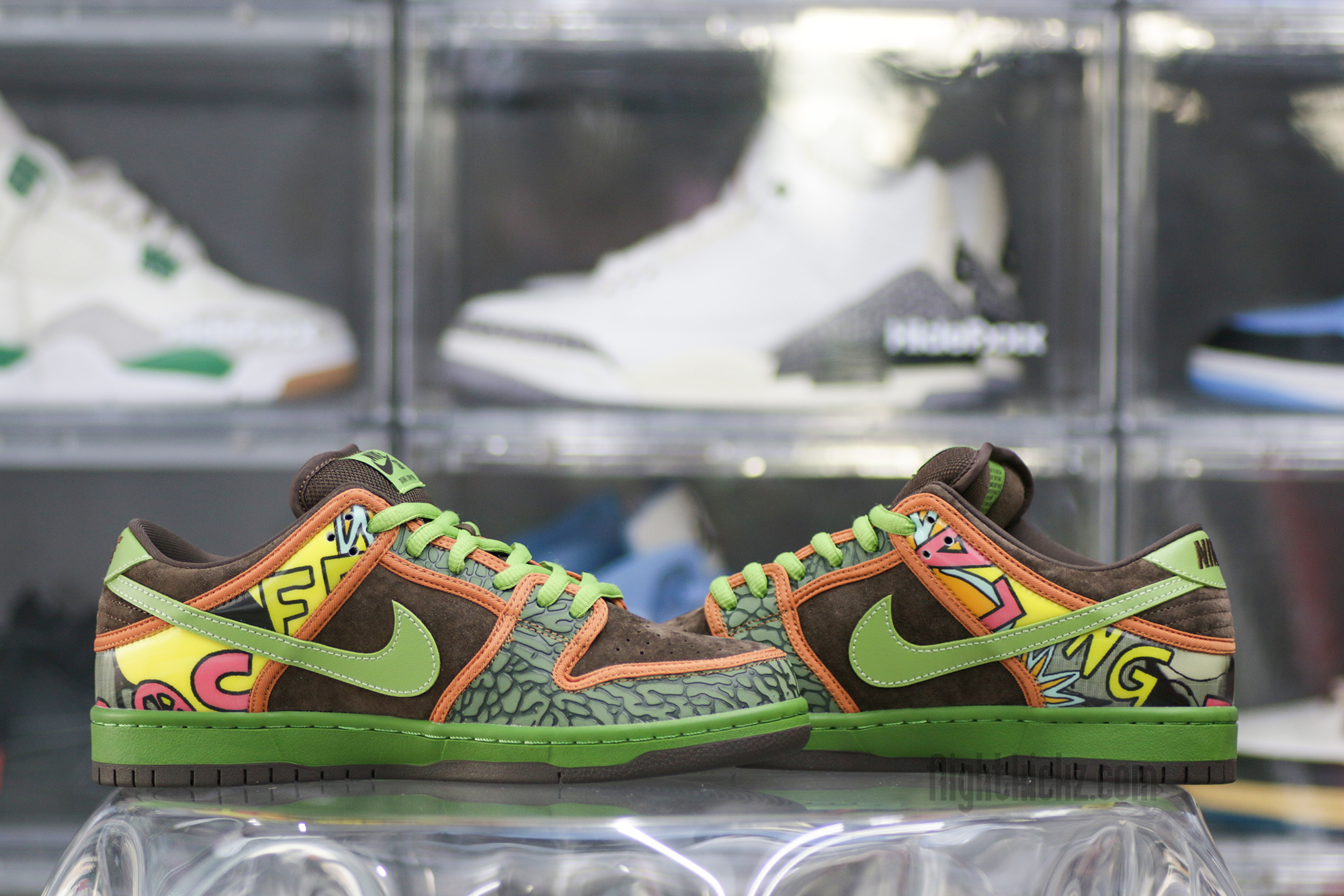 Nike SB Dunk Low De La Soul (2015)