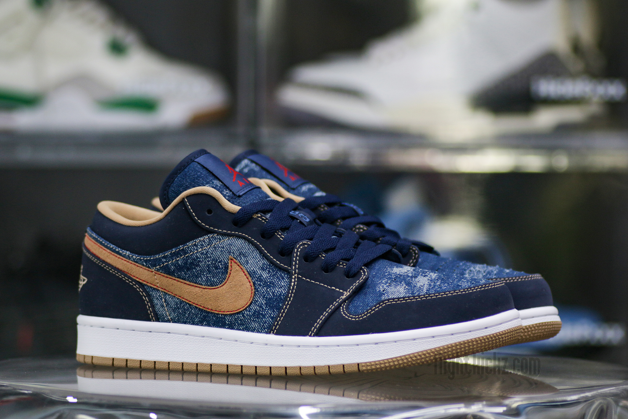 Air Jordan 1 Low SE Denim