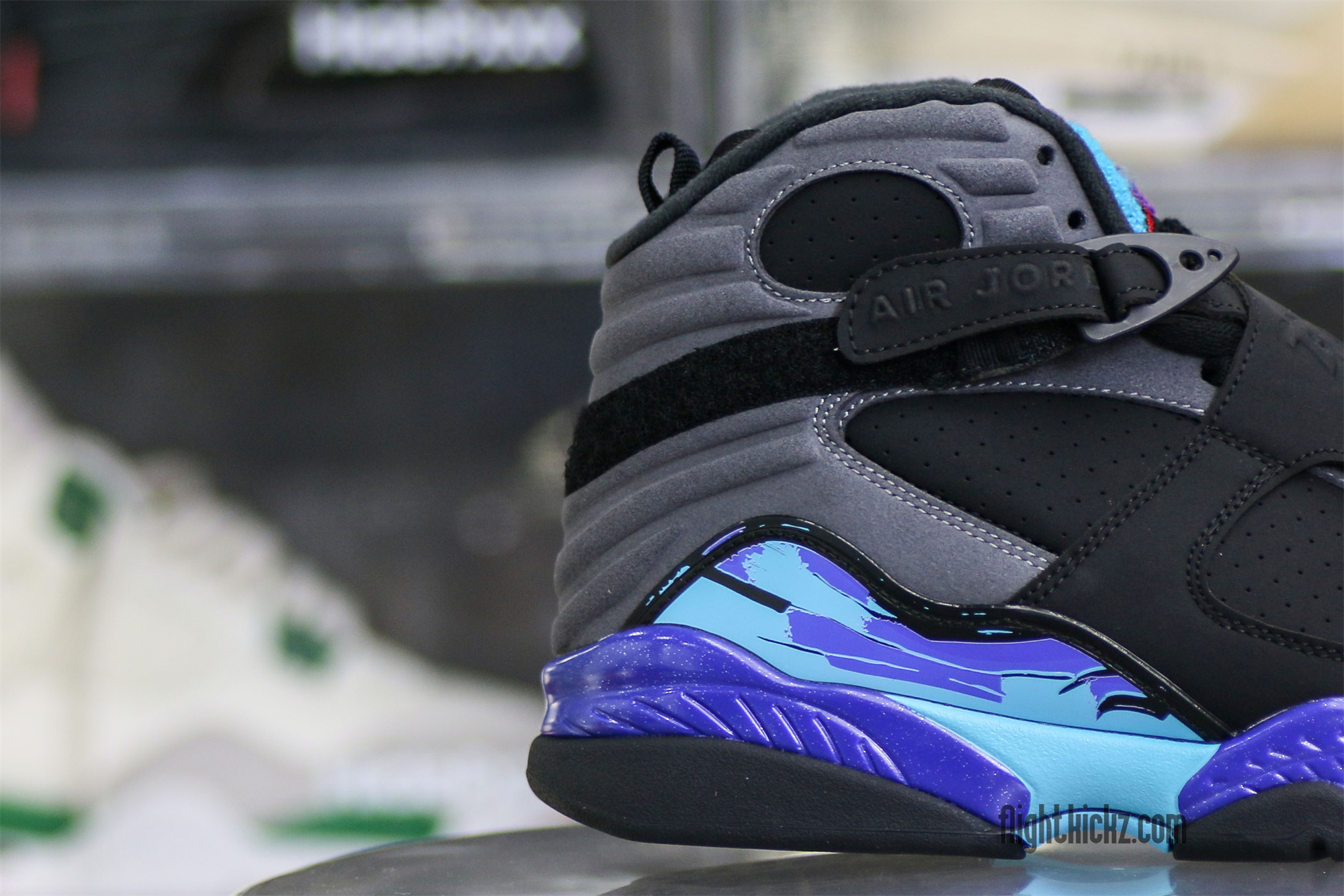 Air Jordan 8 Retro Aqua (2015)