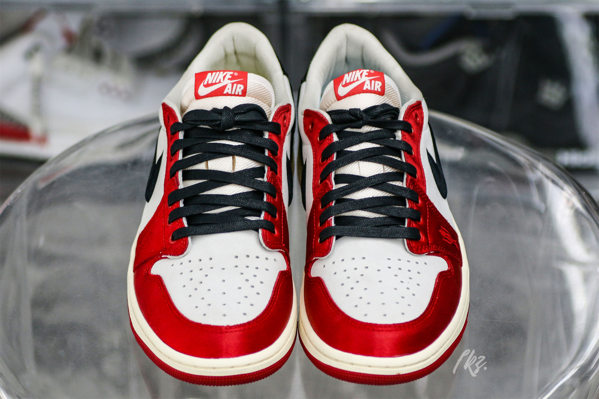 Trophy Room X Air Jordan 1 Retro Low OG SP Away 2024（LN5 A1 Batch）