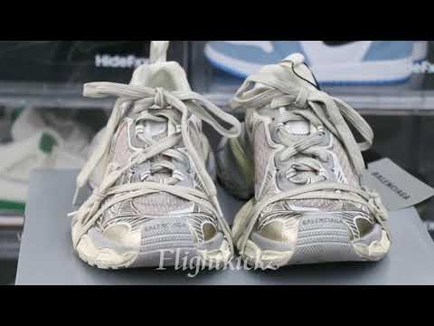 Balenciag* 3XL Sneaker ‘Worn‑Out ‑ Light Beige’