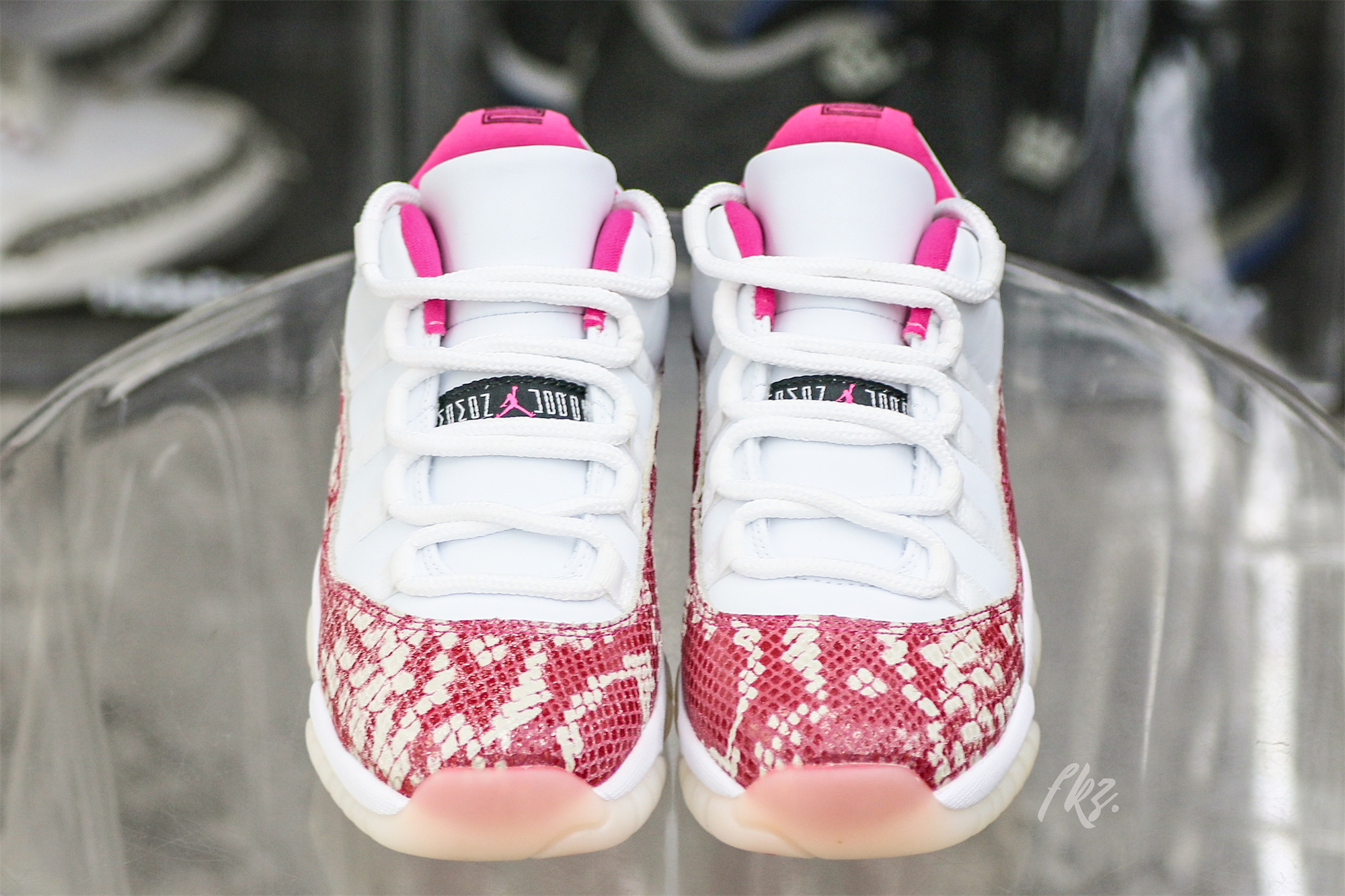 Air Jordan 11 Retro Low Pink Snakeskin (2019) (Women’s)